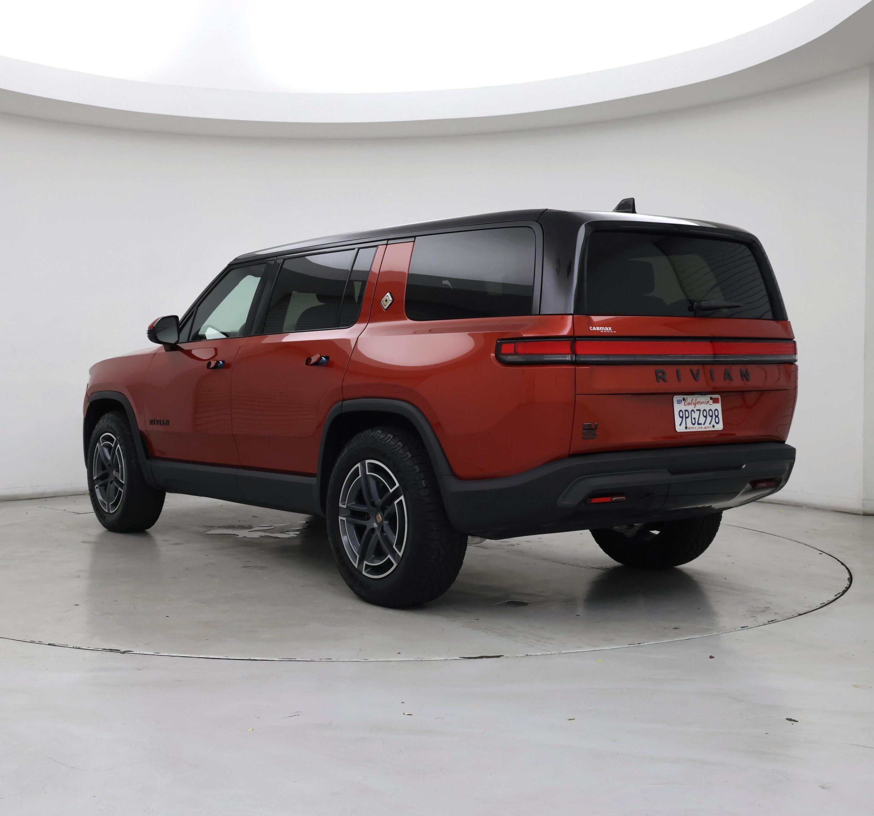 Thumbnail: 2025 Rivian R1S - 2