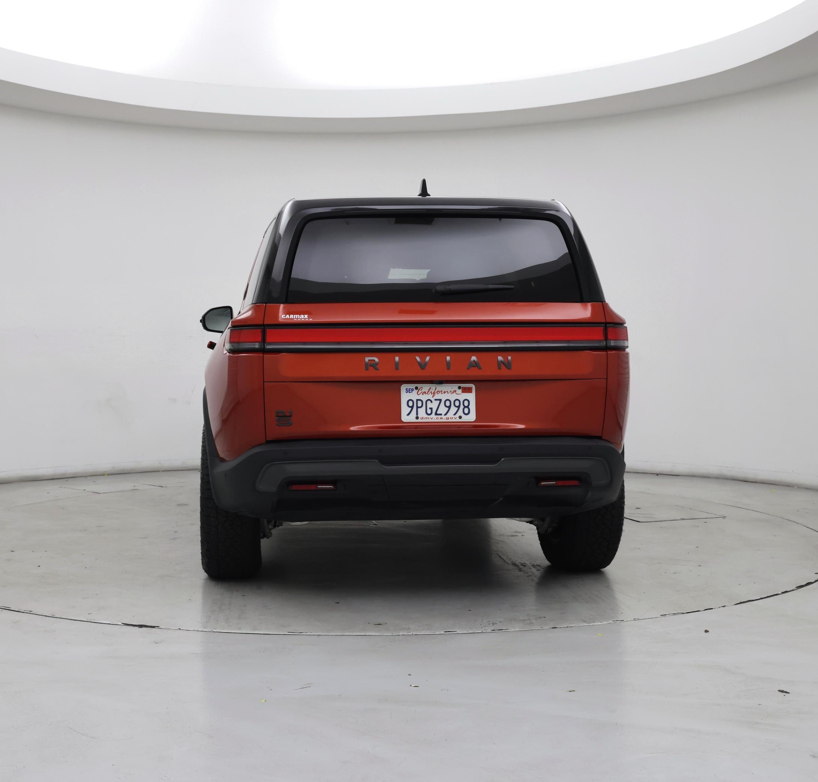Thumbnail: 2025 Rivian R1S - 6