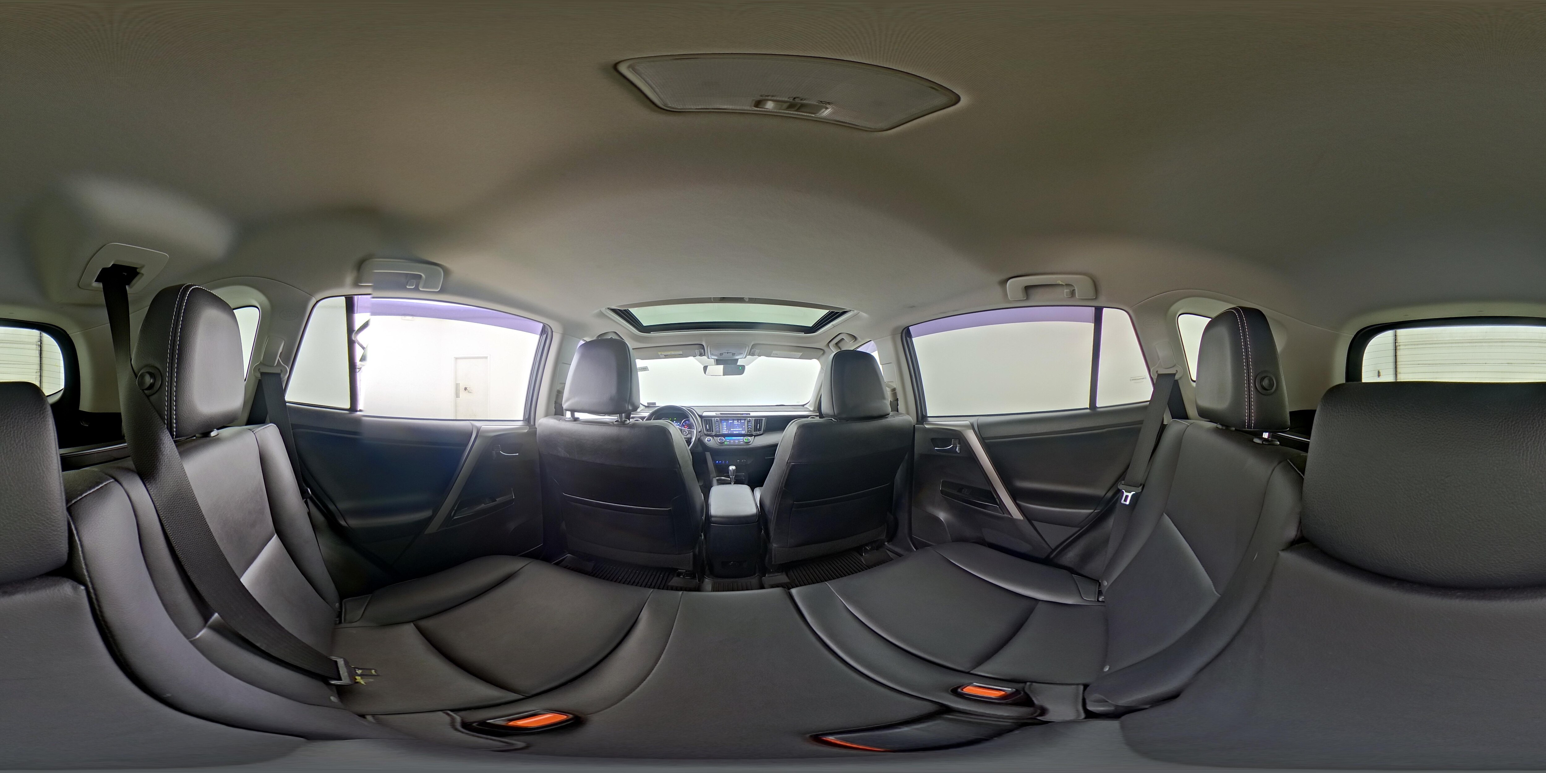 2018 Toyota RAV4 Limited - Photo 26