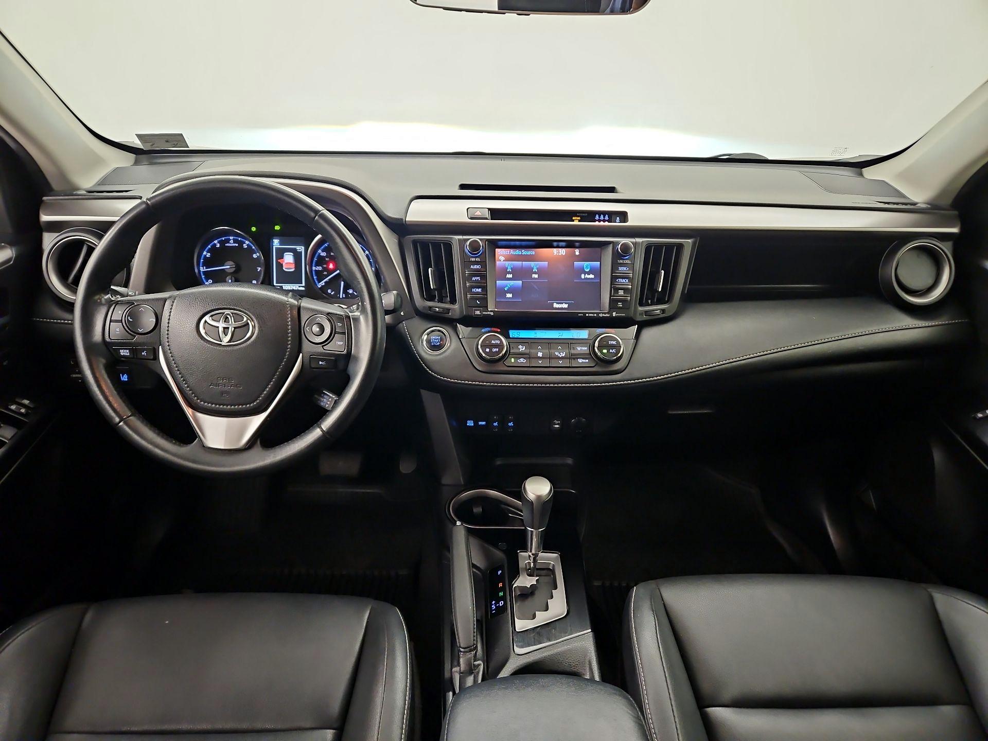 Thumbnail: 2018 Toyota RAV4 - 9