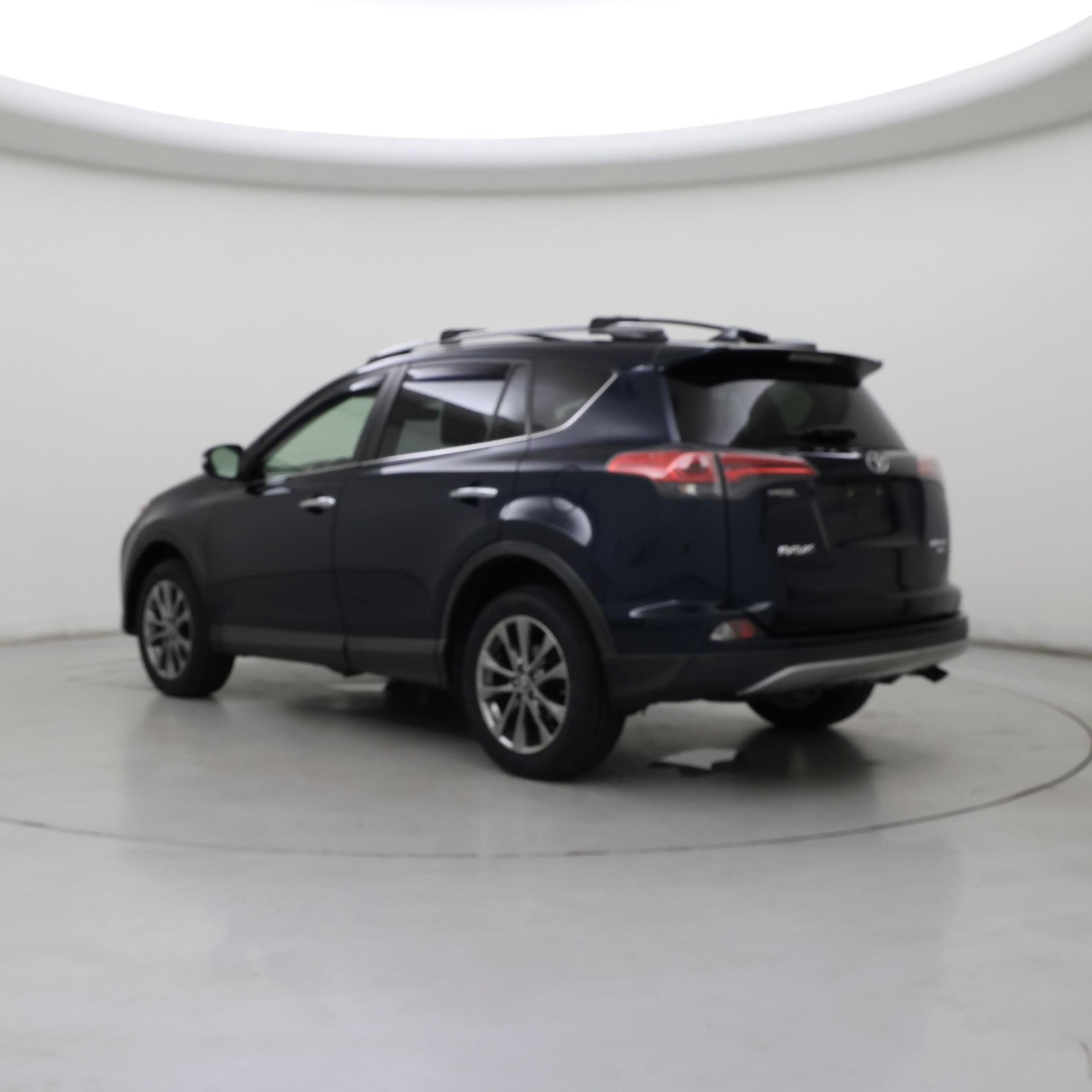 Thumbnail: 2018 Toyota RAV4 - 2