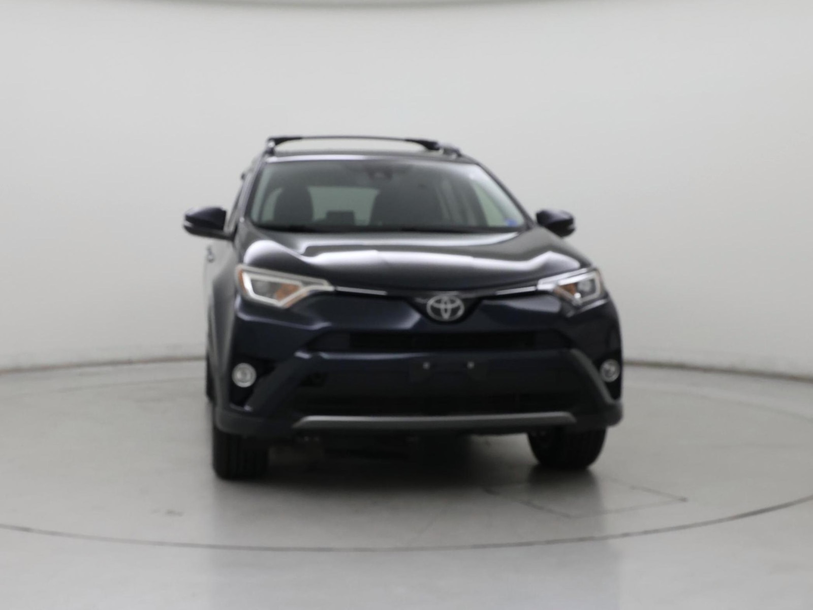 2018 Toyota RAV4 Limited - Photo 6