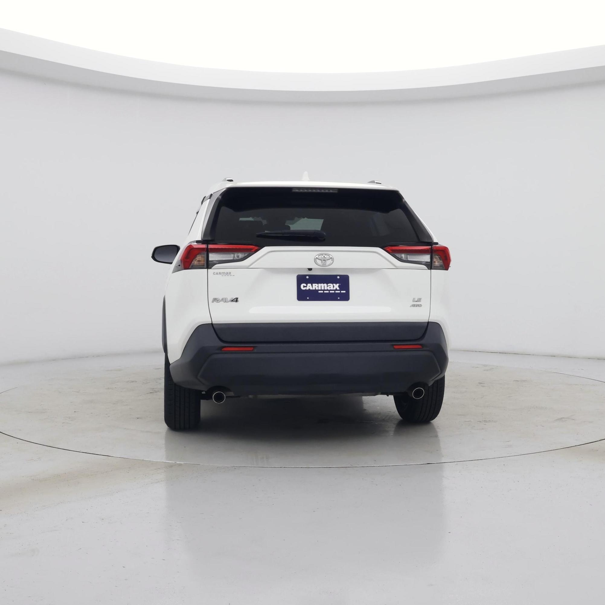 Thumbnail: 2019 Toyota RAV4 - 6