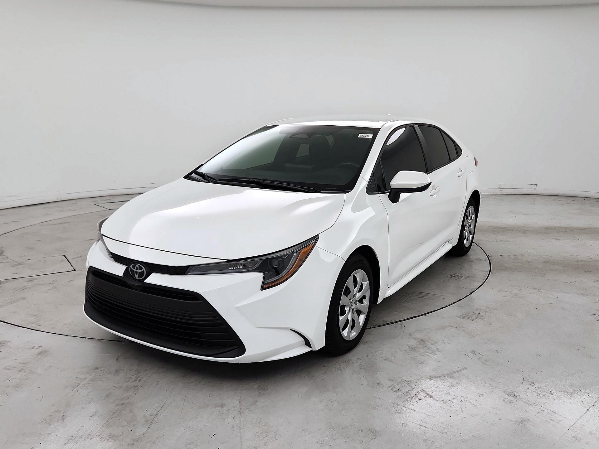 Thumbnail: 2024 Toyota Corolla - 3