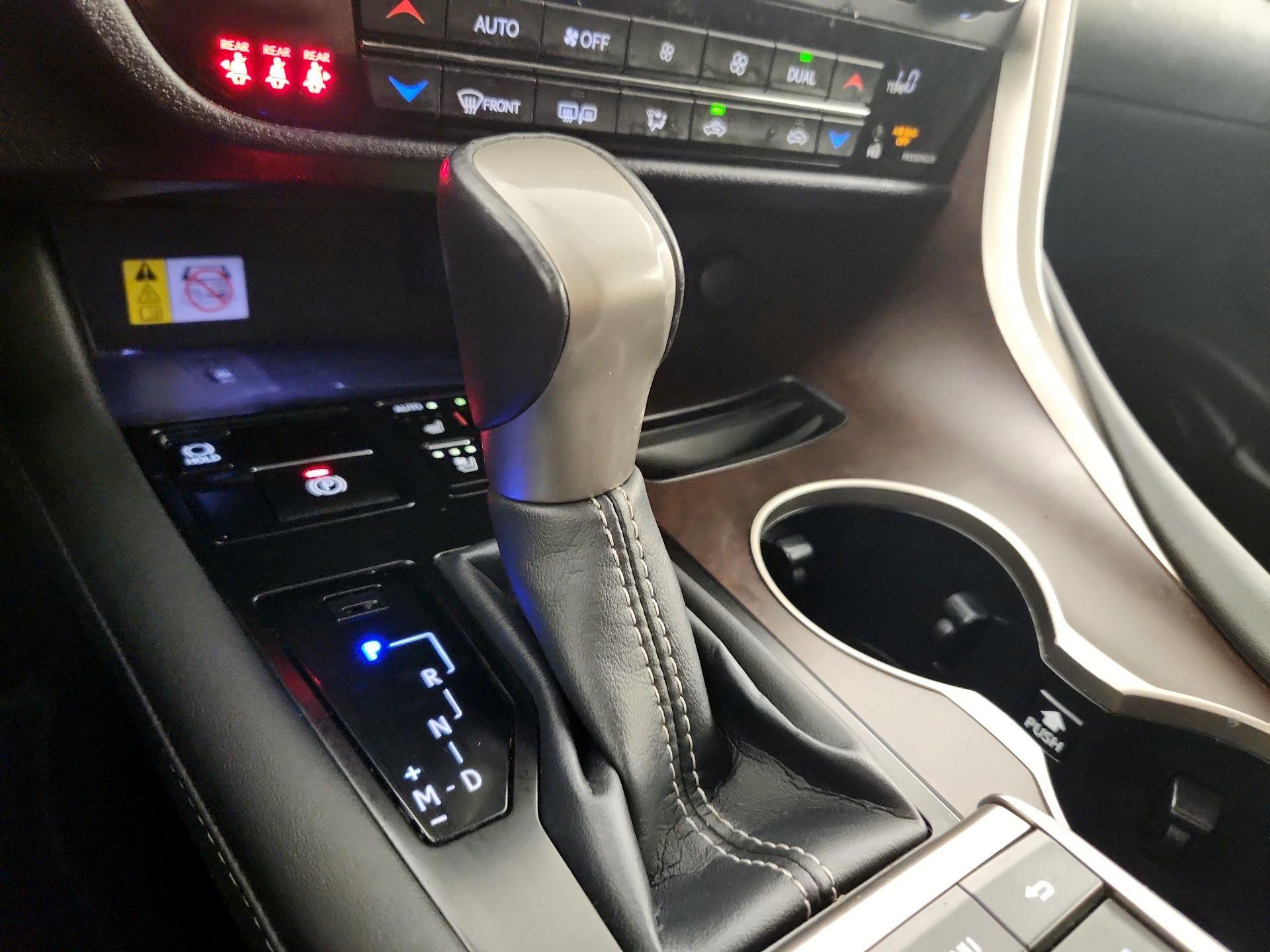 Thumbnail: 2021 Lexus RX - 17