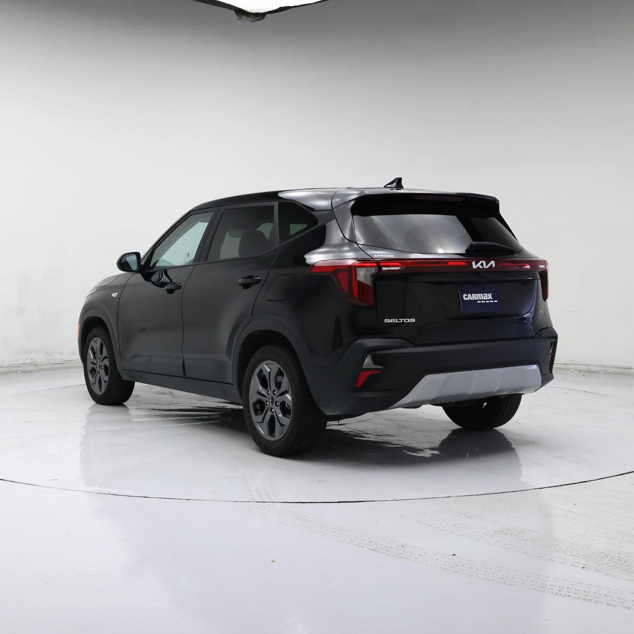 Thumbnail: 2024 Kia Seltos - 2