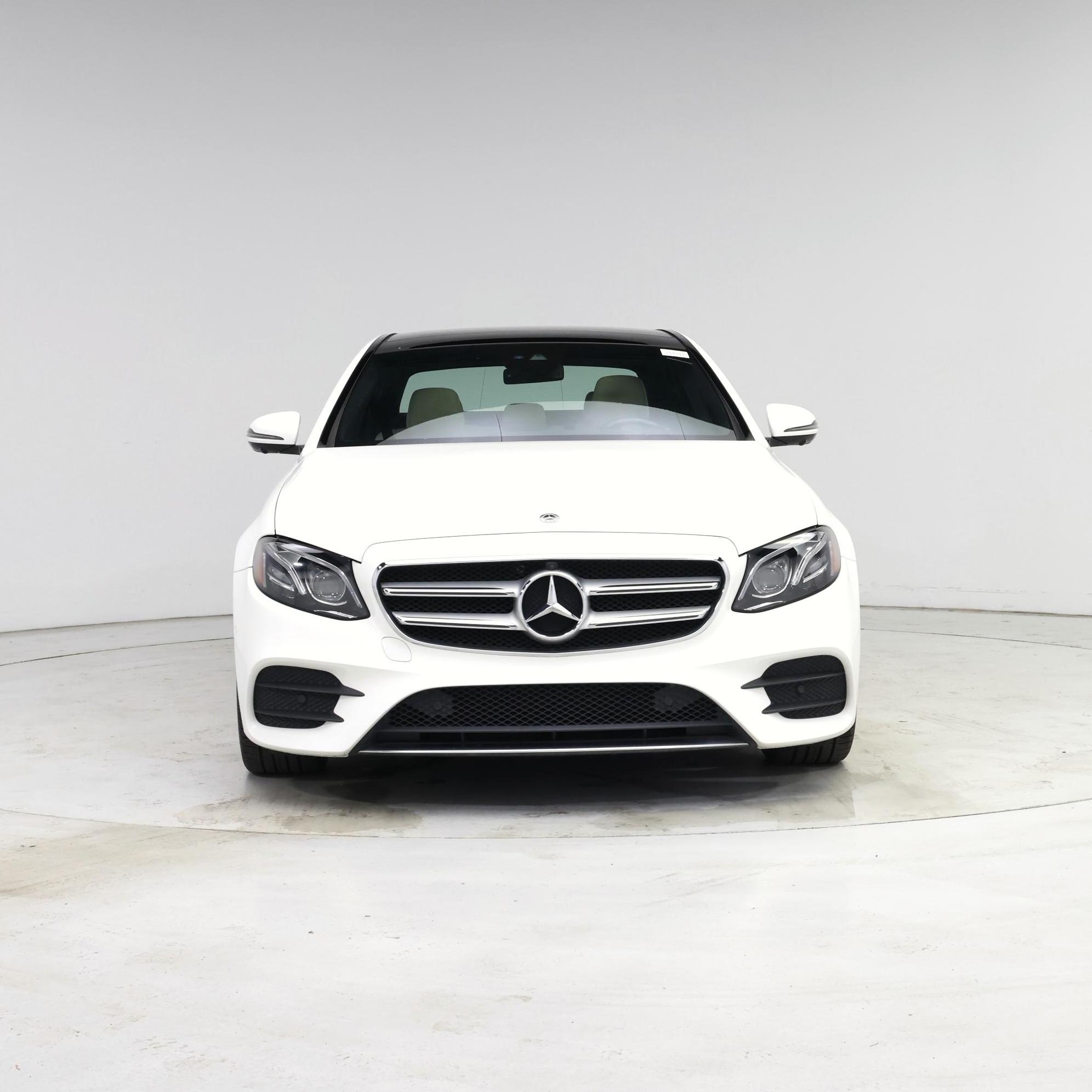 Thumbnail: 2019 Mercedes-Benz E-Class - 5