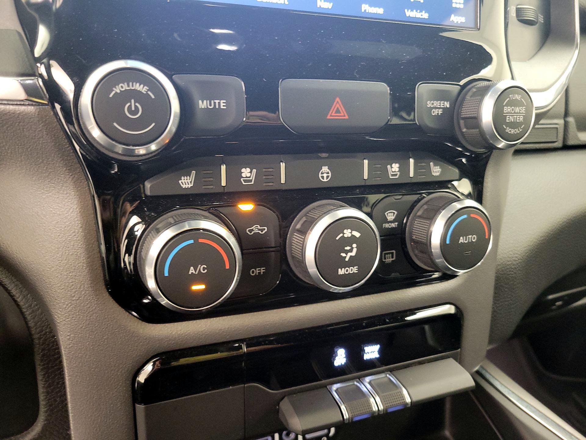 Thumbnail: 2024 RAM 1500 - 17