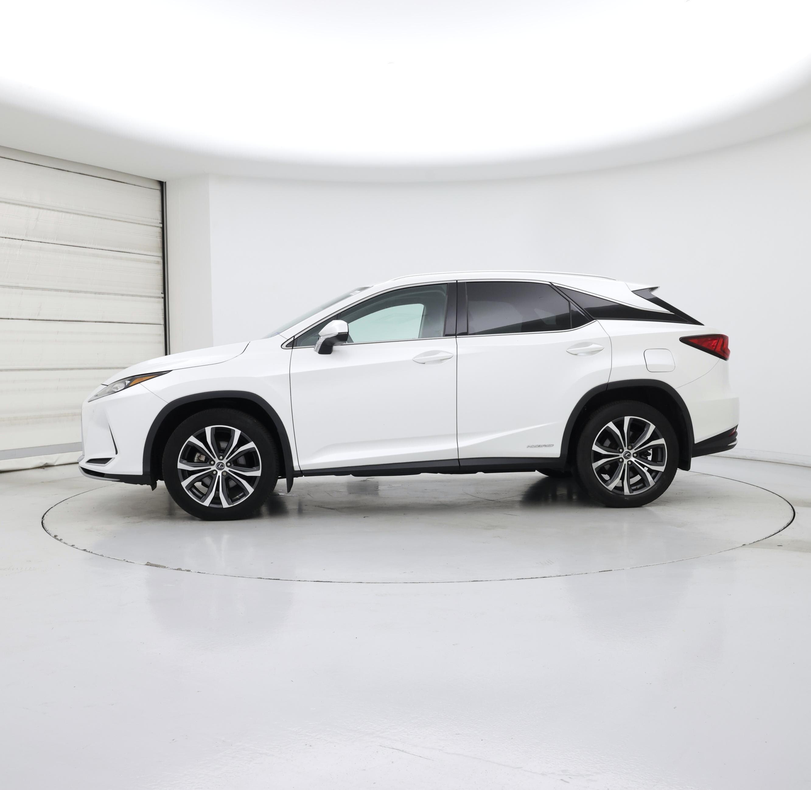 Thumbnail: 2020 Lexus RX - 3