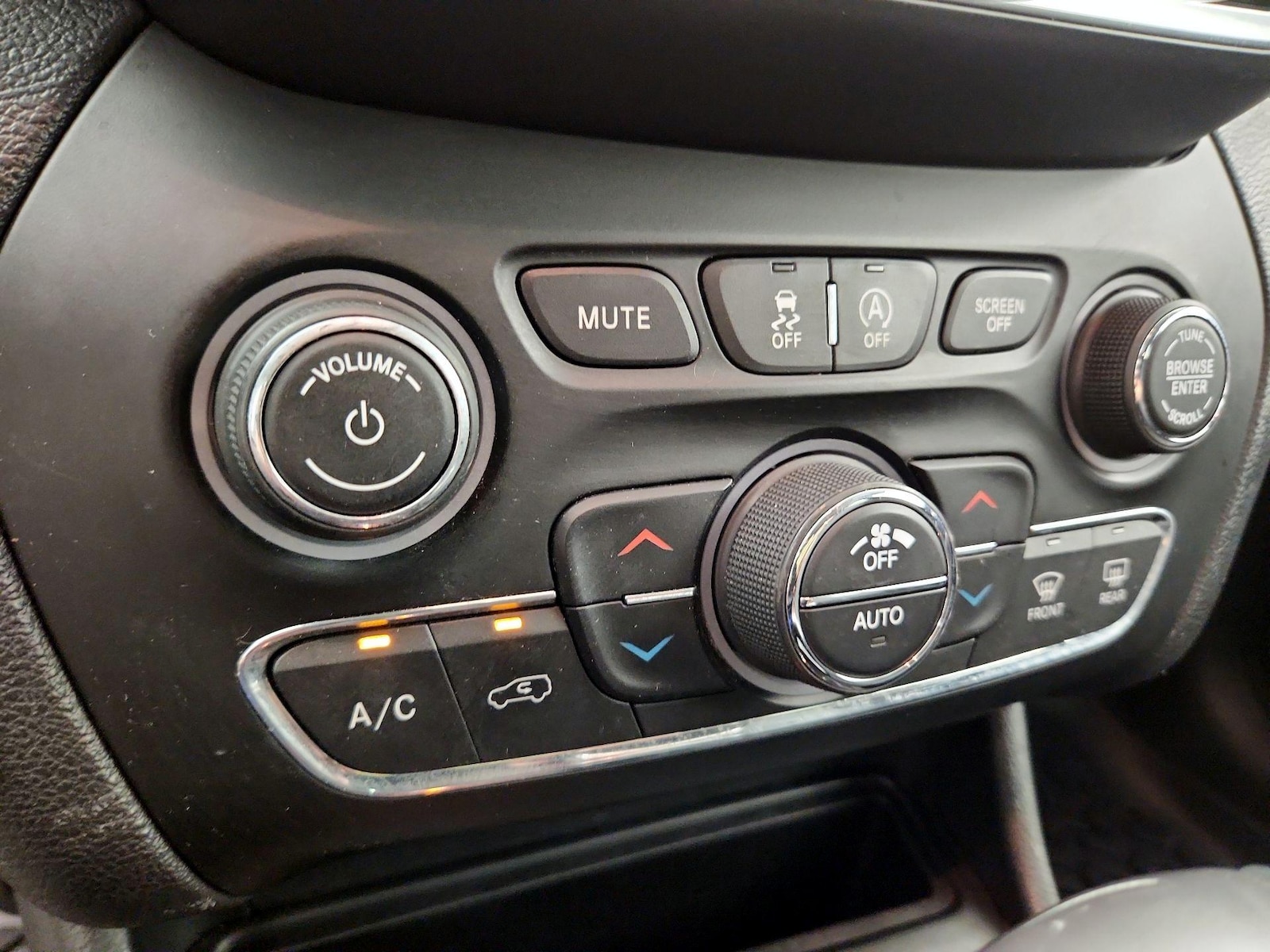 2019 Jeep Cherokee Limited - Photo 17