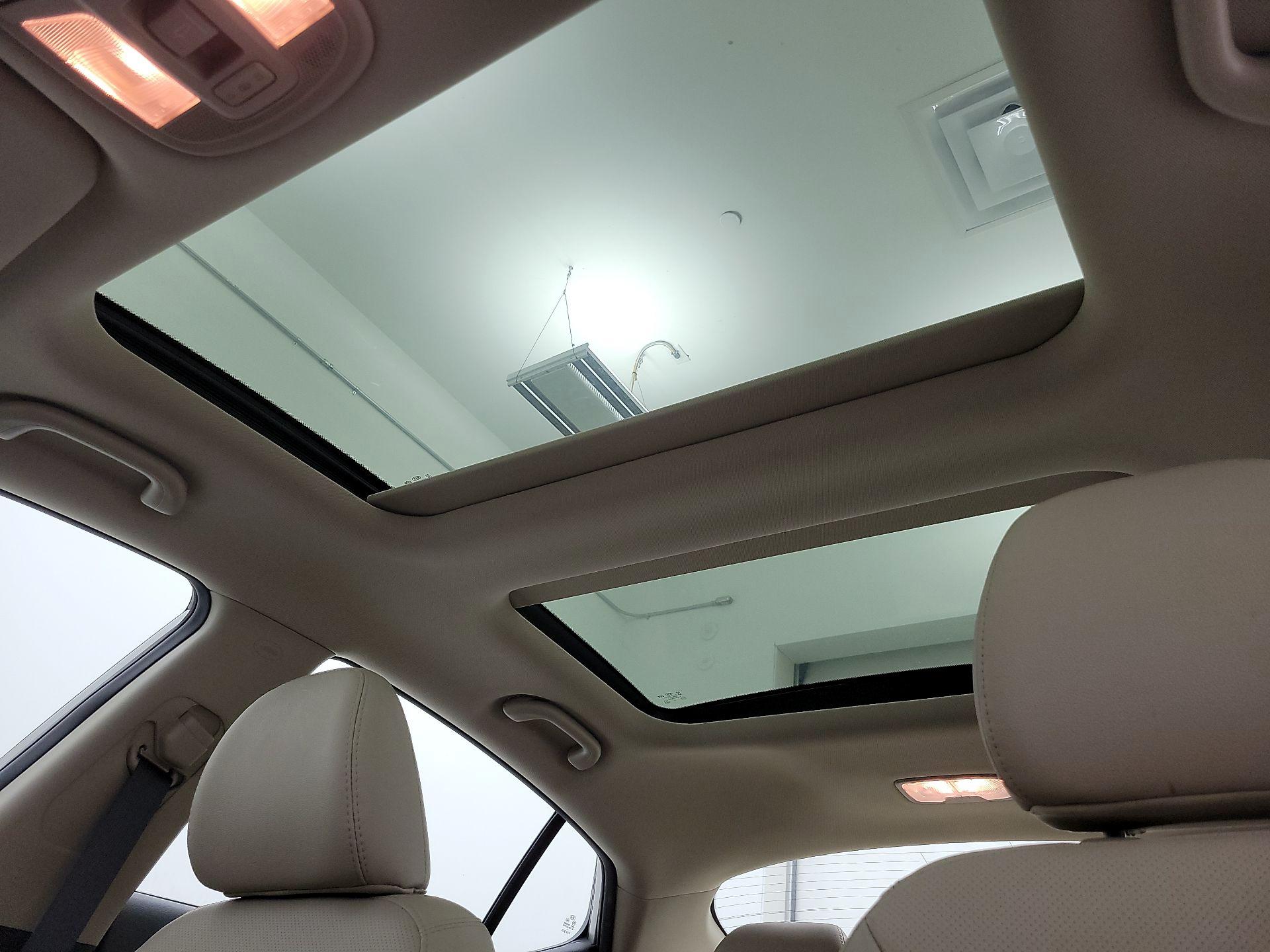 Thumbnail: 2015 Kia Optima - 20