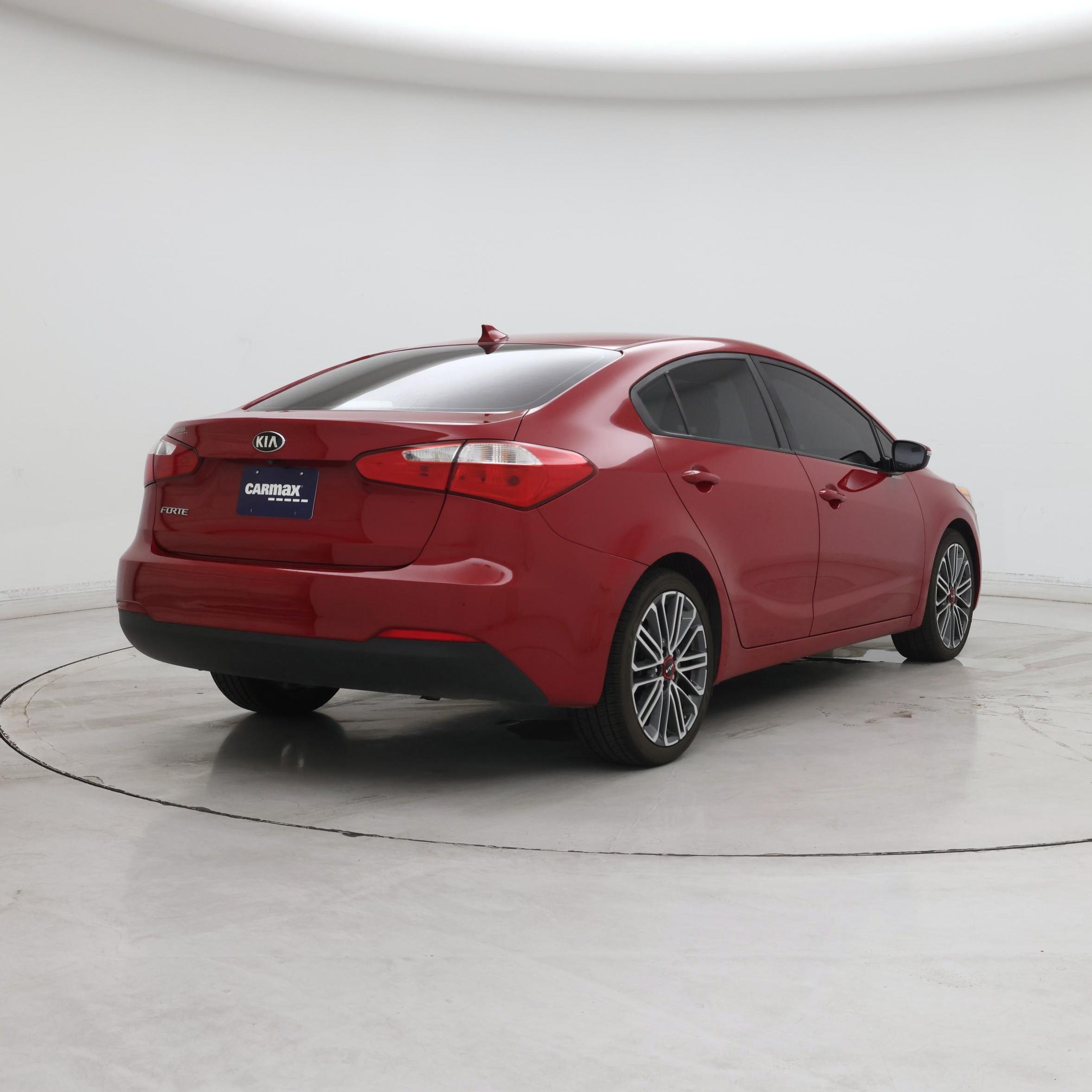 Thumbnail: 2016 Kia Forte - 8