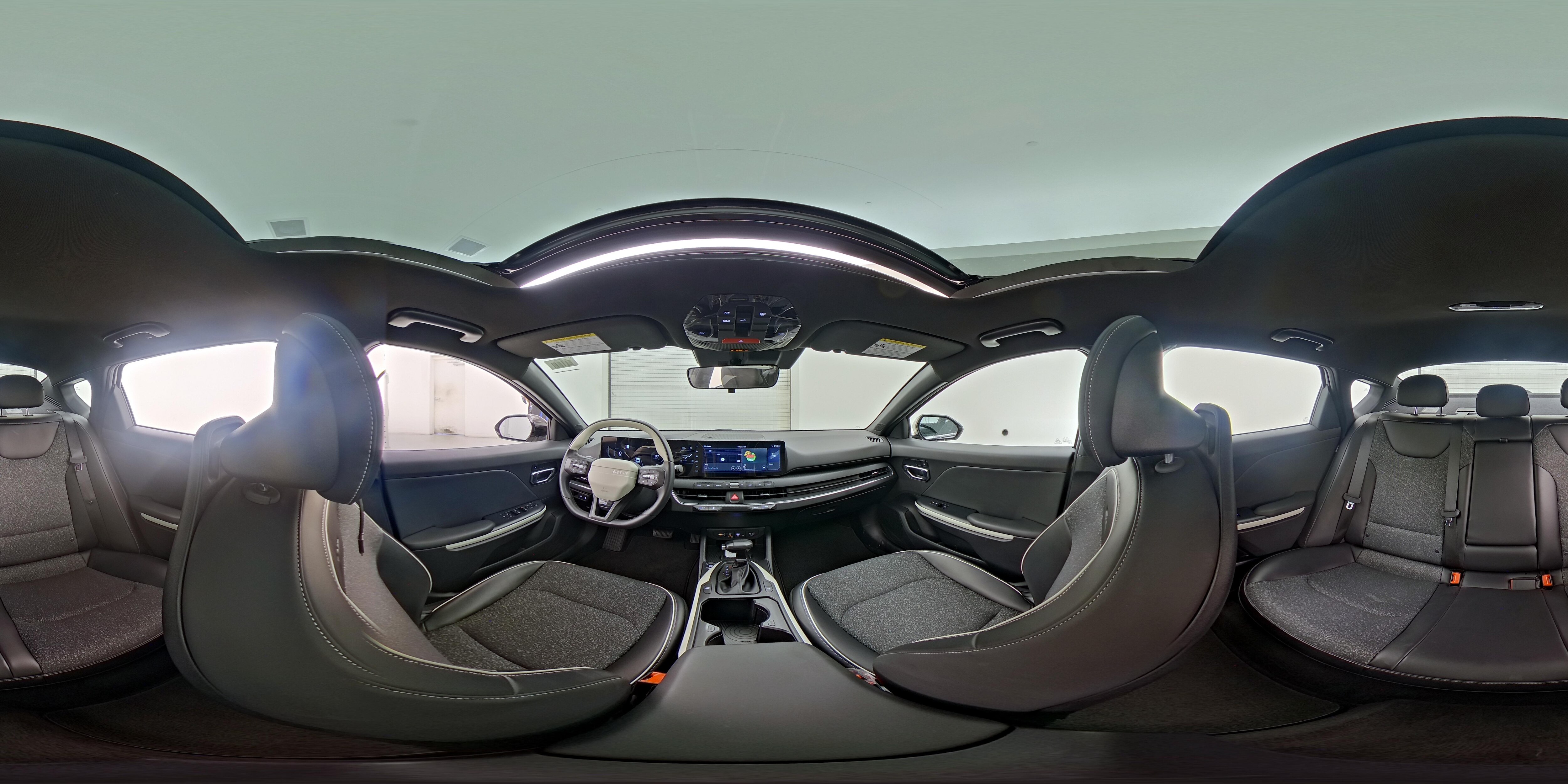 2025 Kia K4 GT-Line - Photo 26