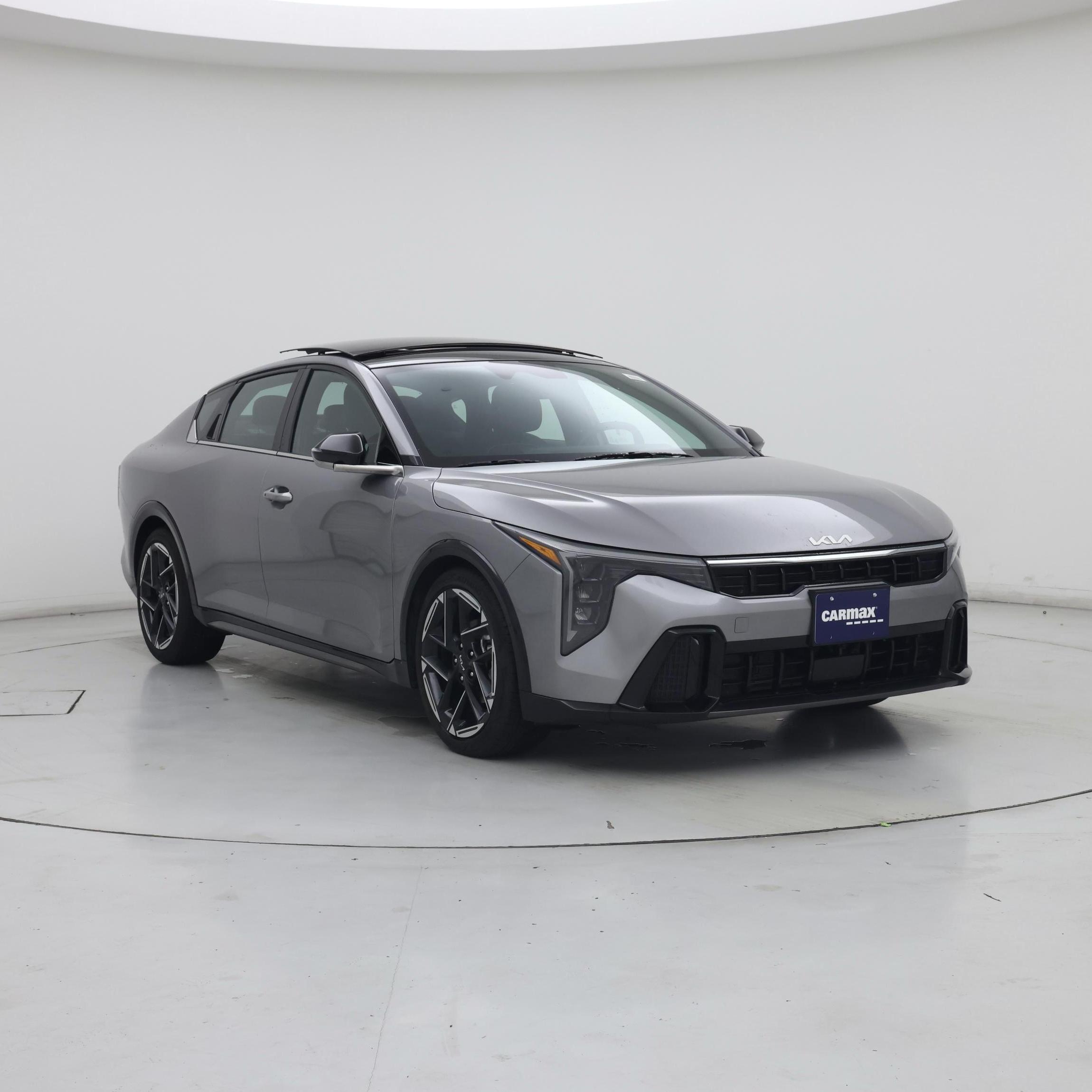 Gray 2025 Kia K4 Sedan Front-Wheel Drive Automatic