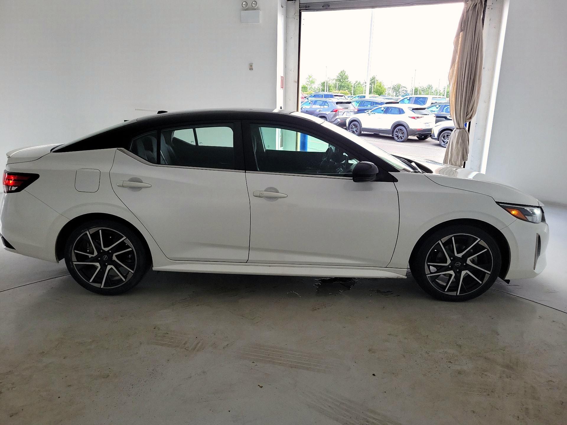 Thumbnail: 2024 Nissan Sentra - 4