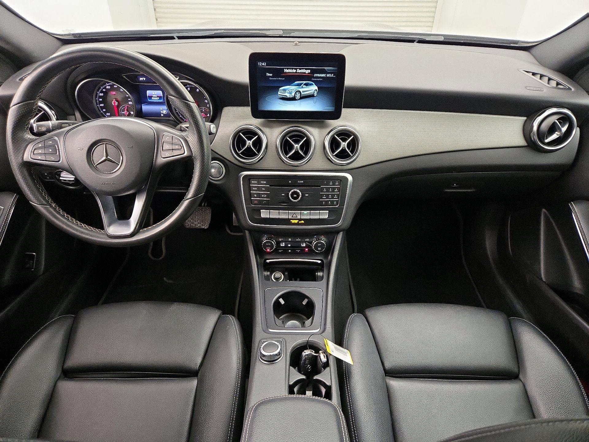 Thumbnail: 2018 Mercedes-Benz GLA - 9