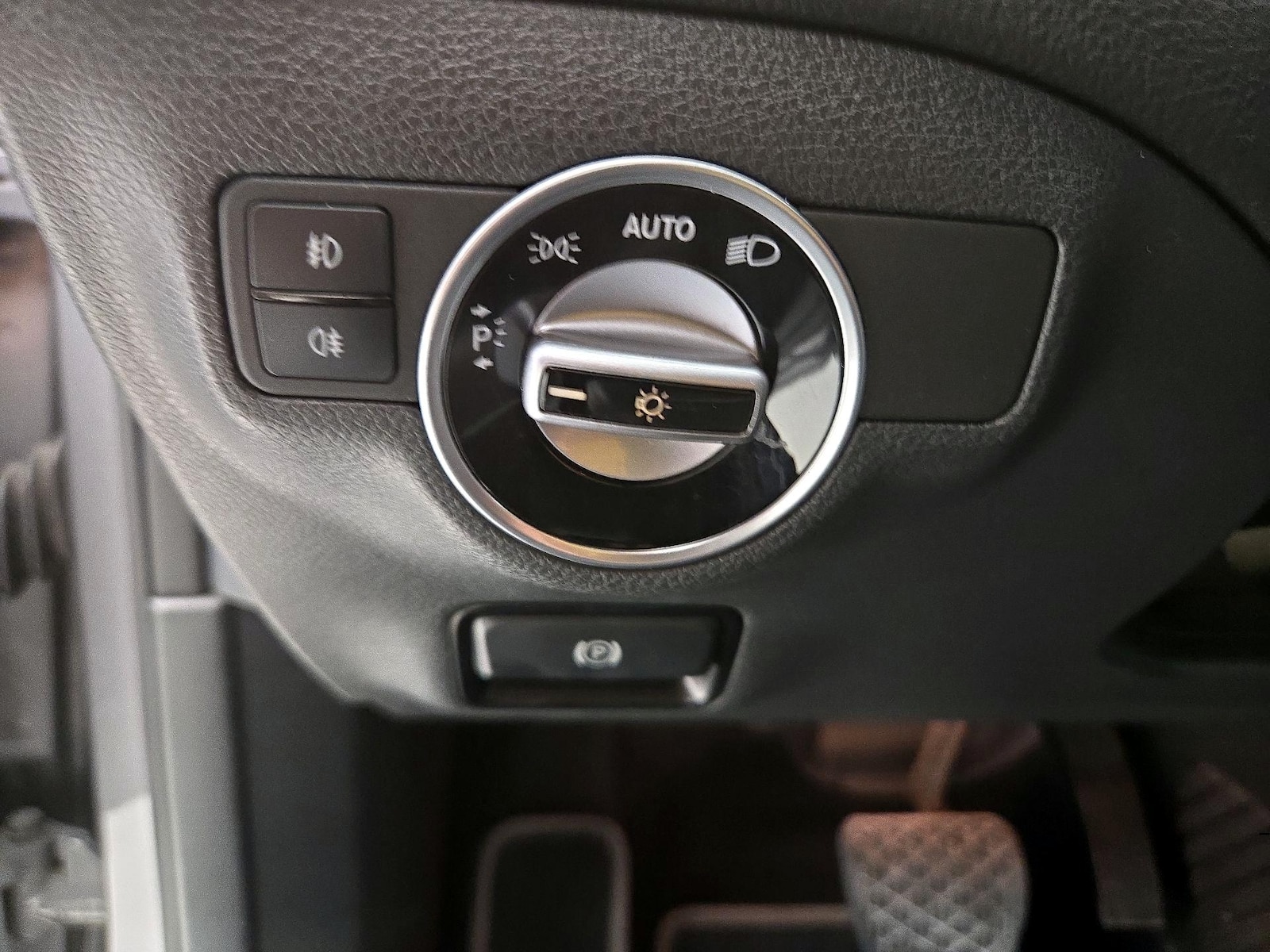 2018 Mercedes-Benz GLA-Class GLA250 - Photo 14