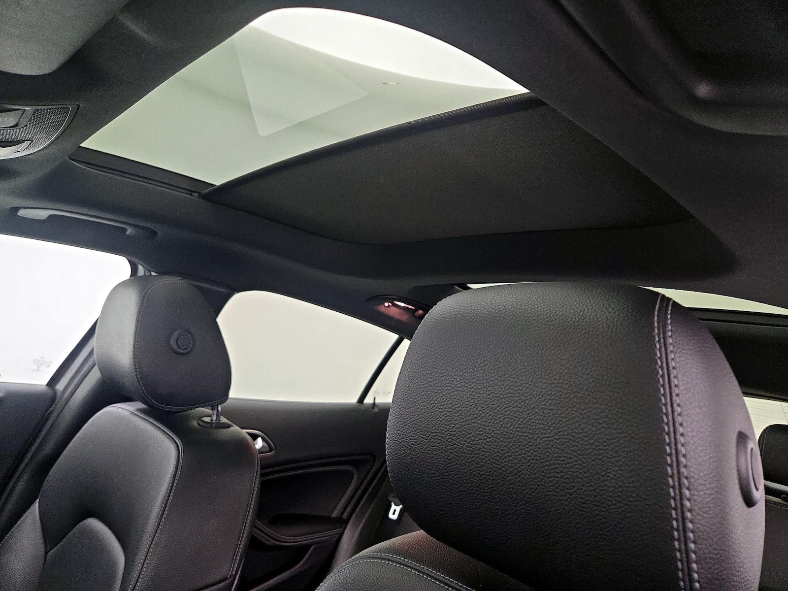 2018 Mercedes-Benz GLA-Class GLA250 - Photo 20