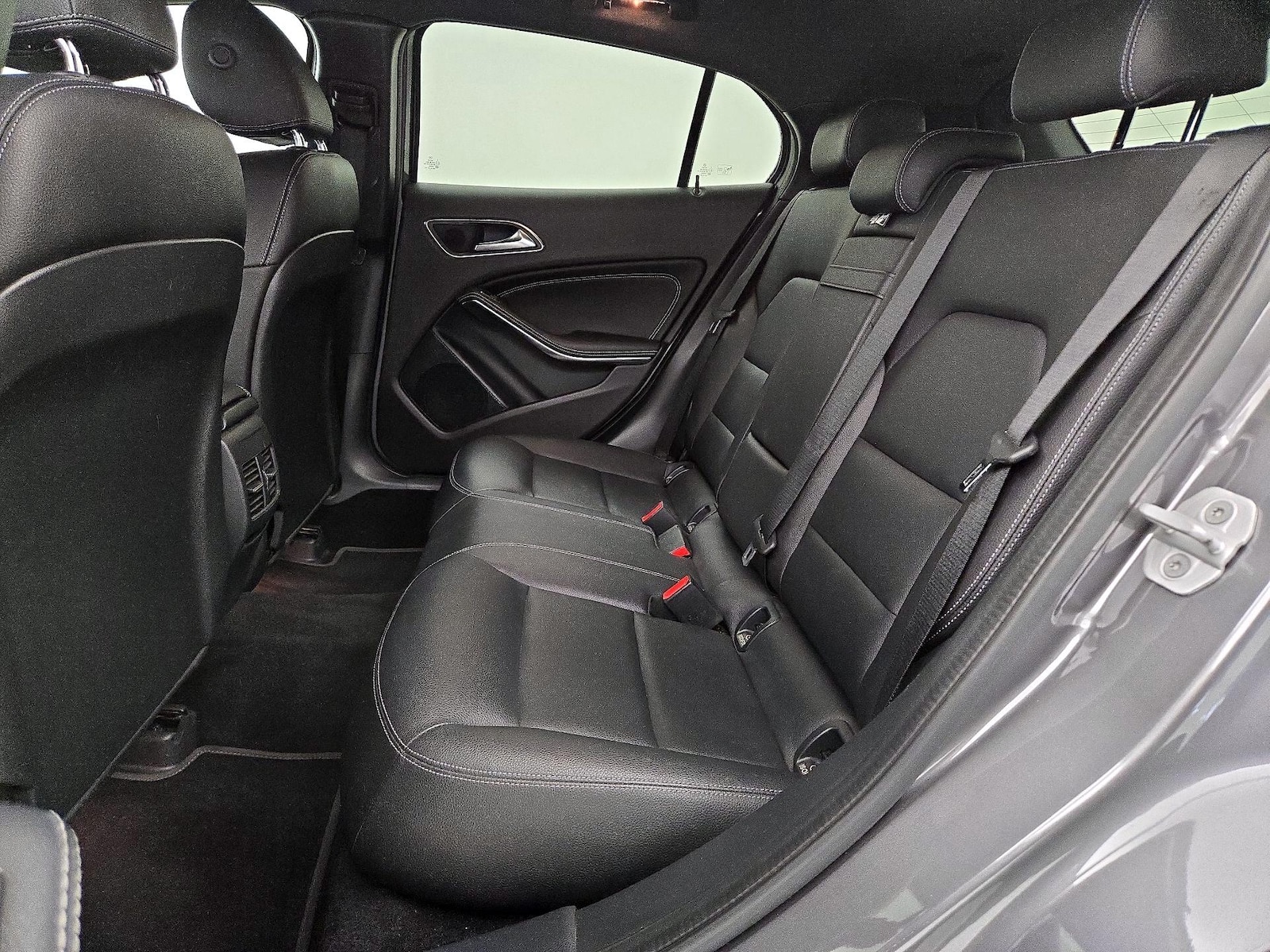 2018 Mercedes-Benz GLA-Class GLA250 - Photo 21