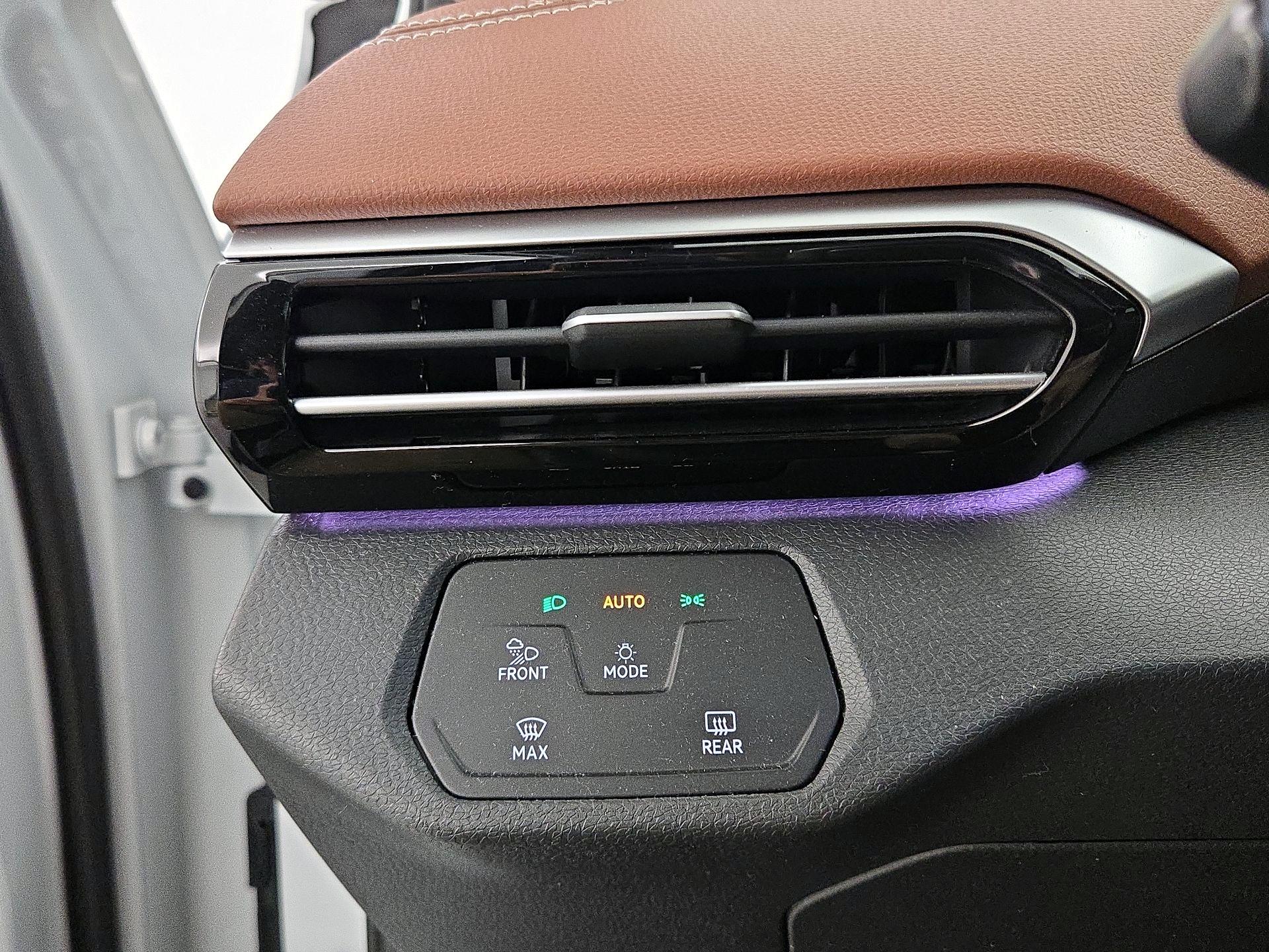 Thumbnail: 2021 Volkswagen ID.4 - 13