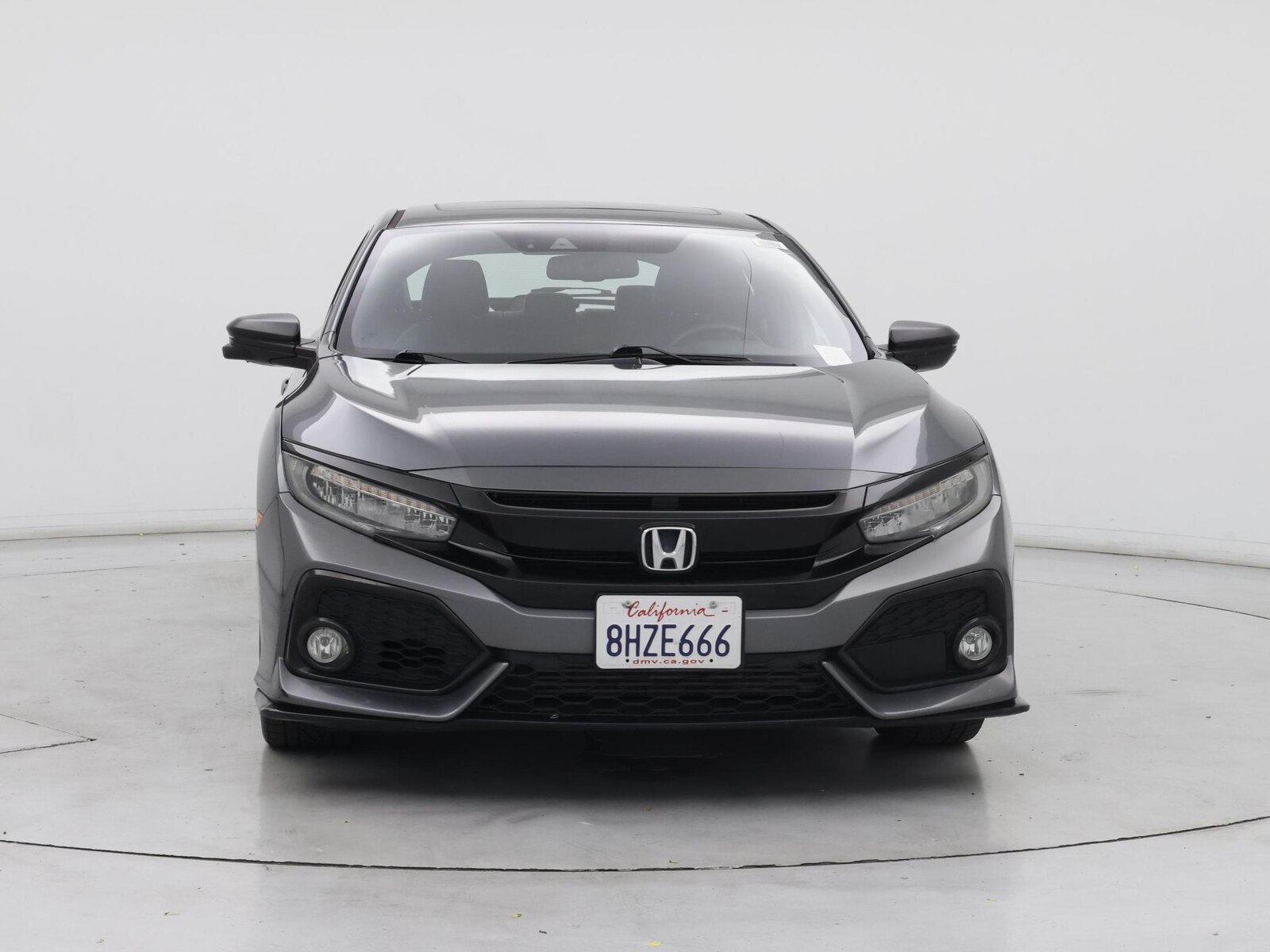 2019 Honda Civic Hatchback Sport Touring - Photo 6