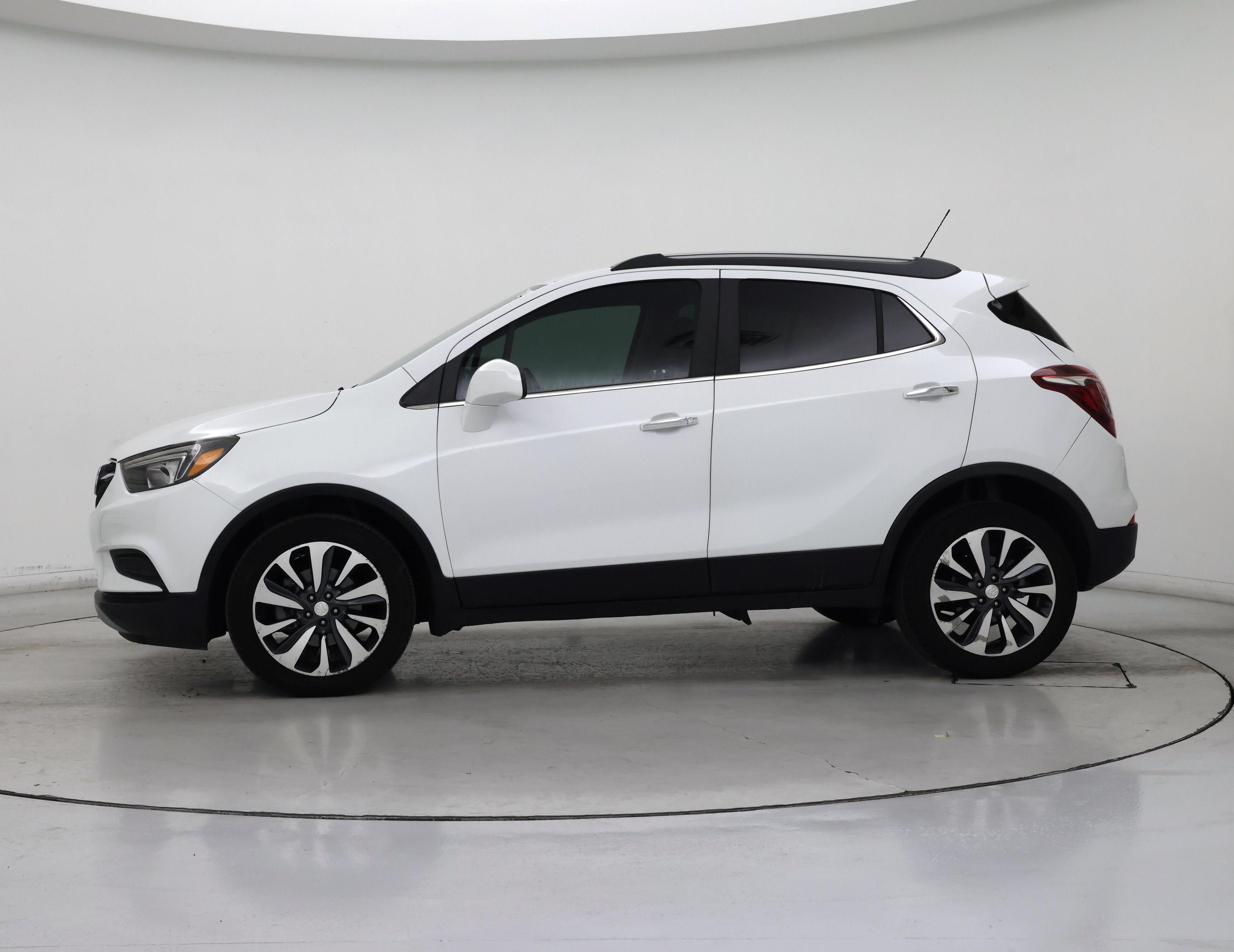 Thumbnail: 2021 Buick Encore - 3