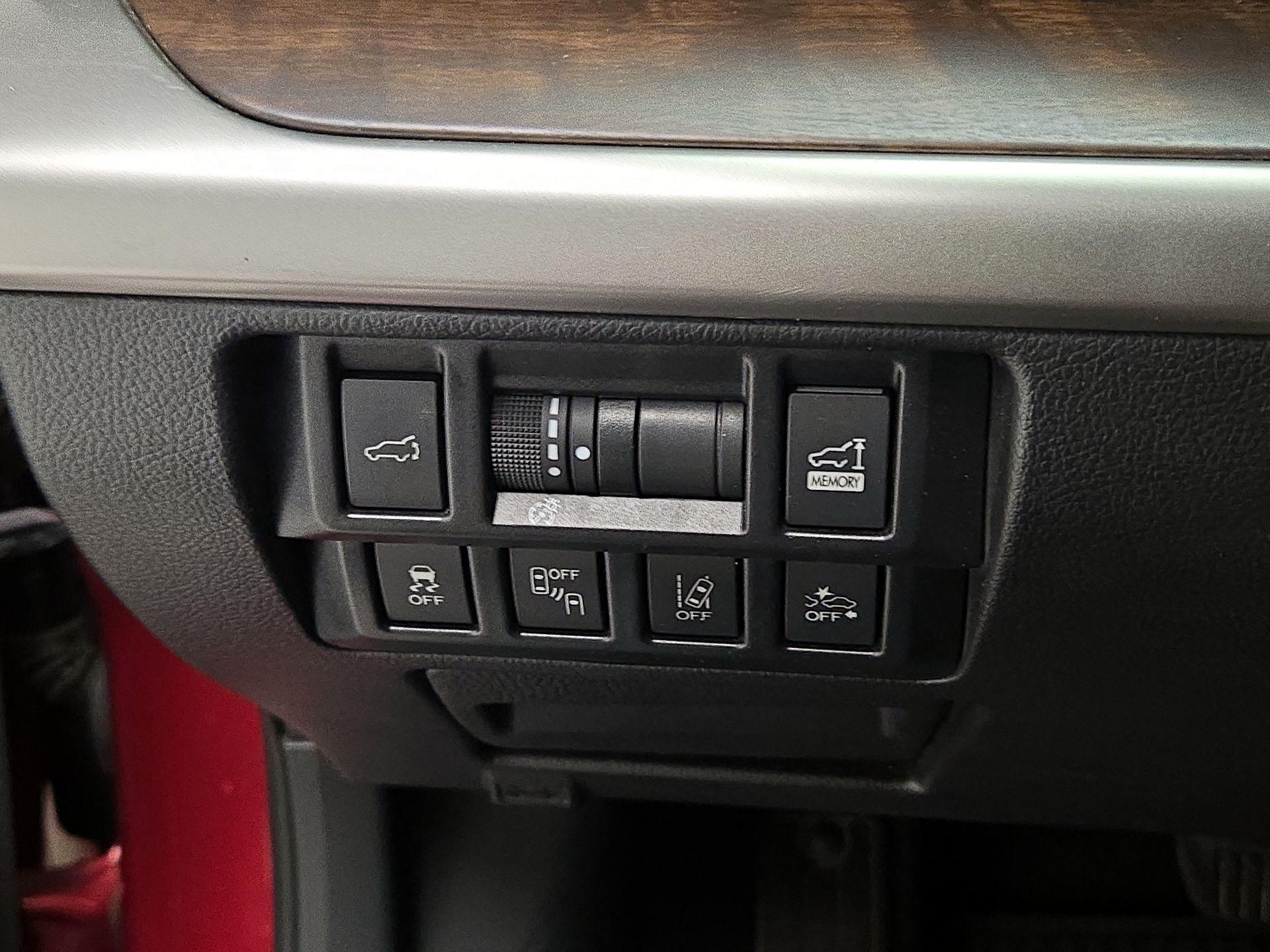 Thumbnail: 2018 Subaru Outback - 13