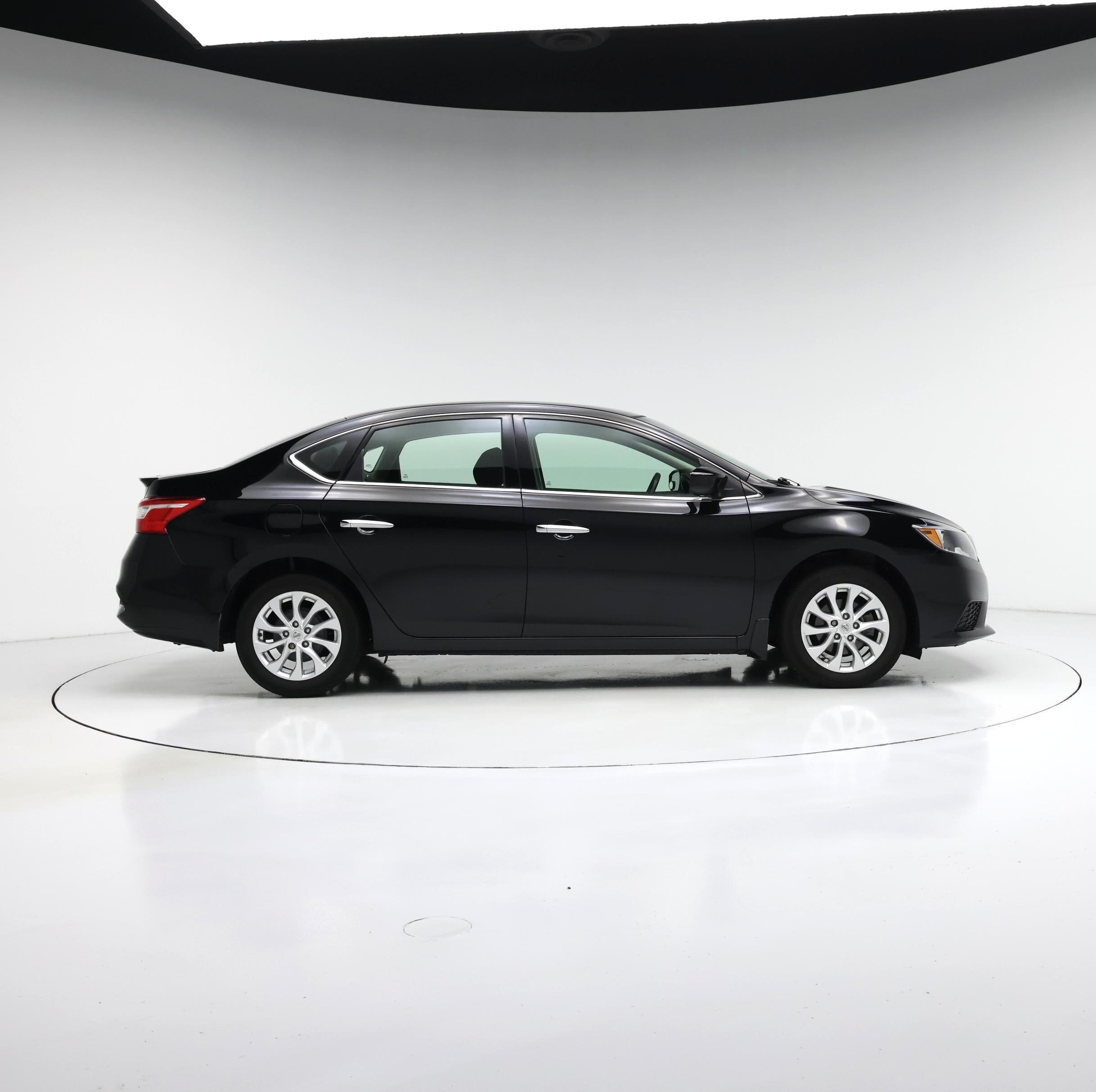 Thumbnail: 2019 Nissan Sentra - 7