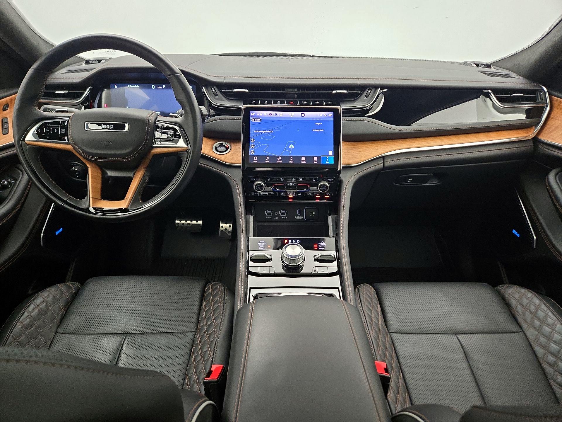 Thumbnail: 2025 Jeep Grand Cherokee - 9