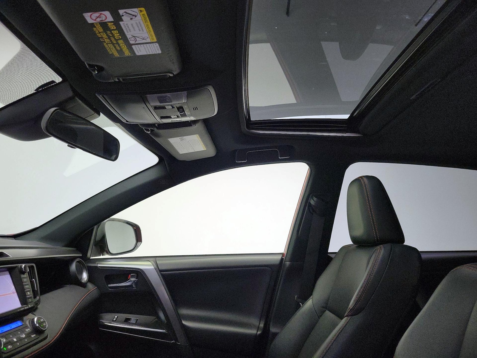 2016 Toyota RAV4 SE - Photo 21