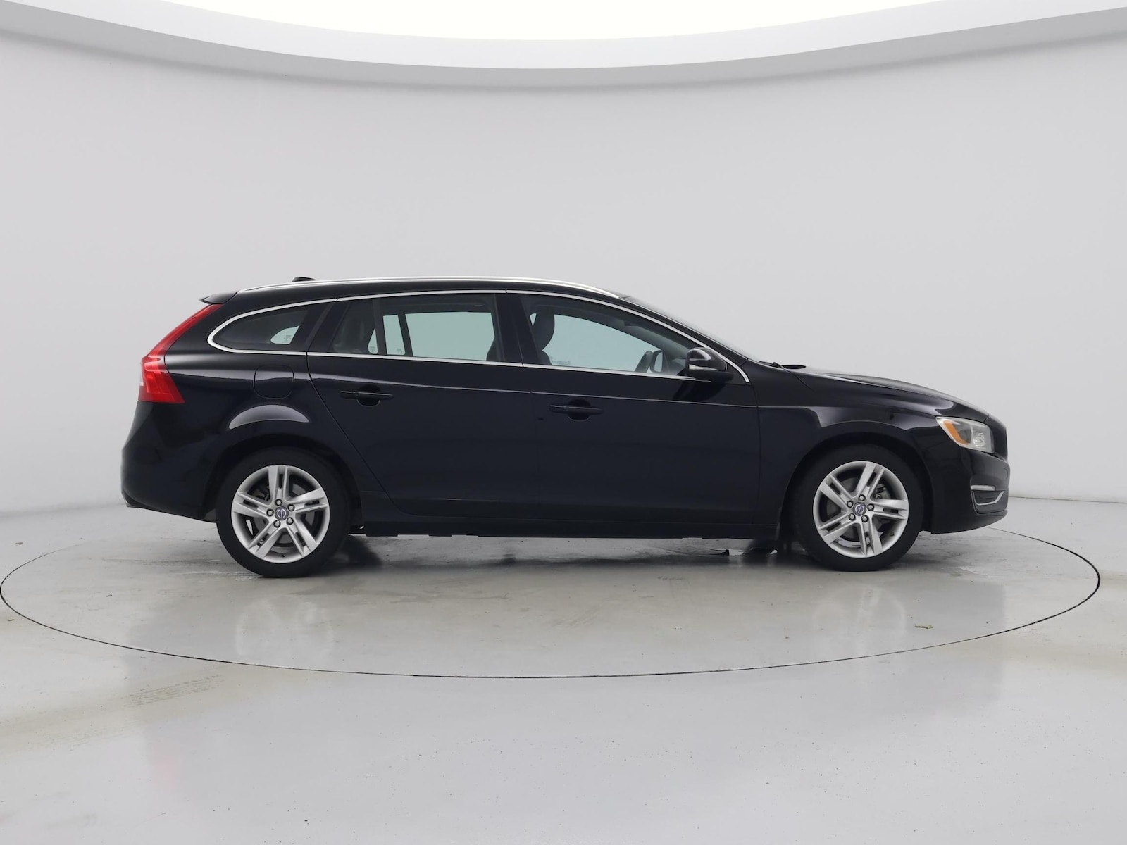2015 Volvo V60 Platinum - Photo 8