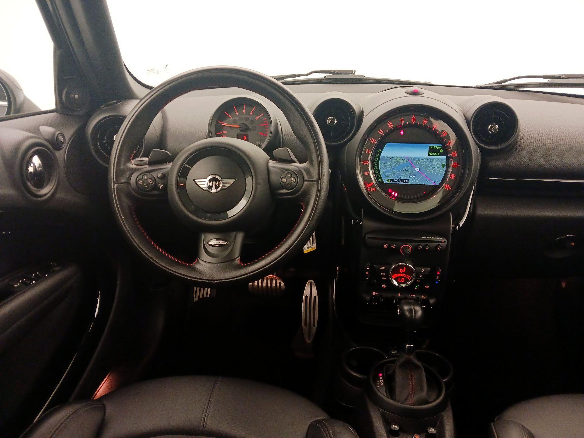Thumbnail: 2016 MINI Cooper Countryman - 10