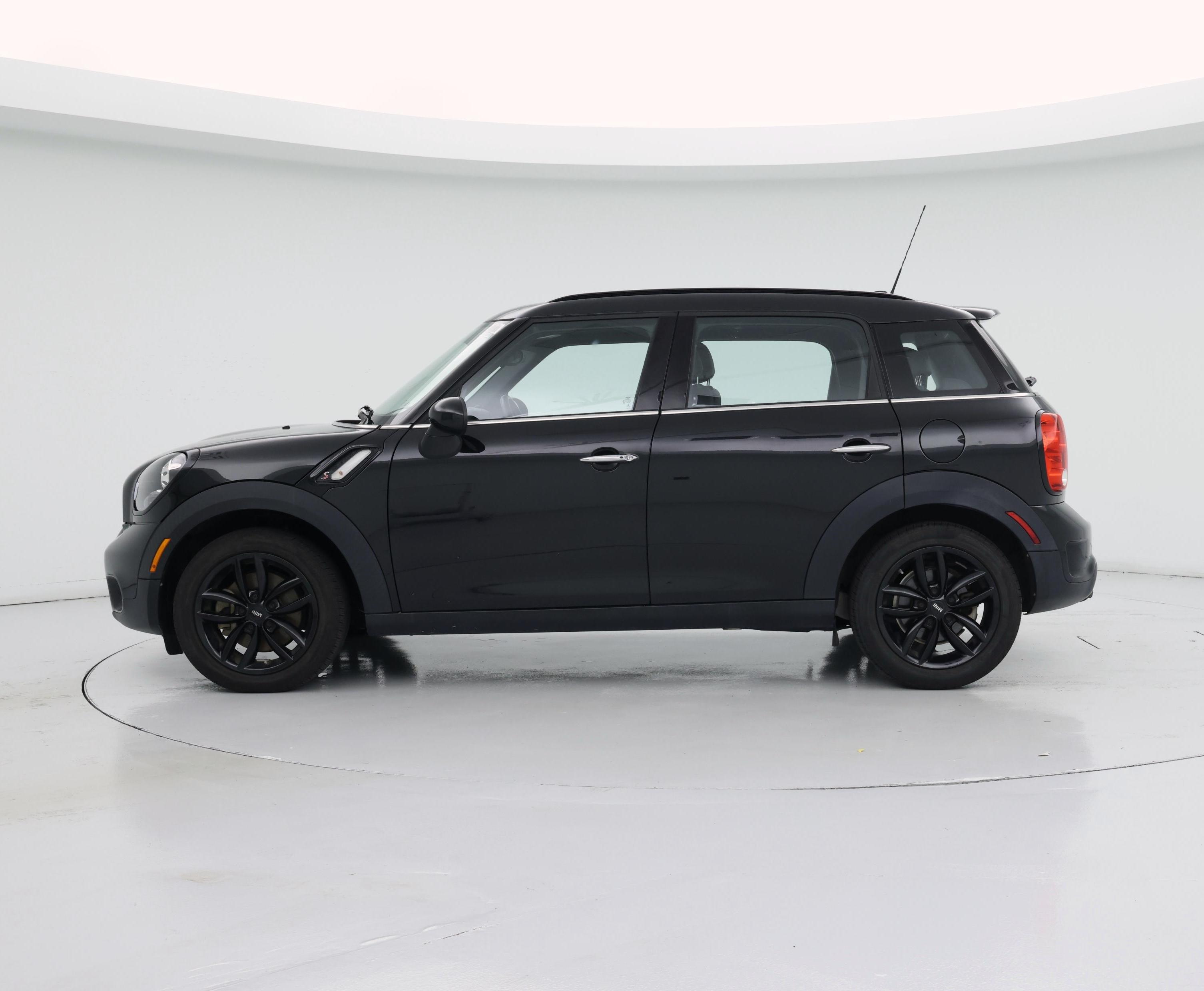 Thumbnail: 2016 MINI Cooper Countryman - 3
