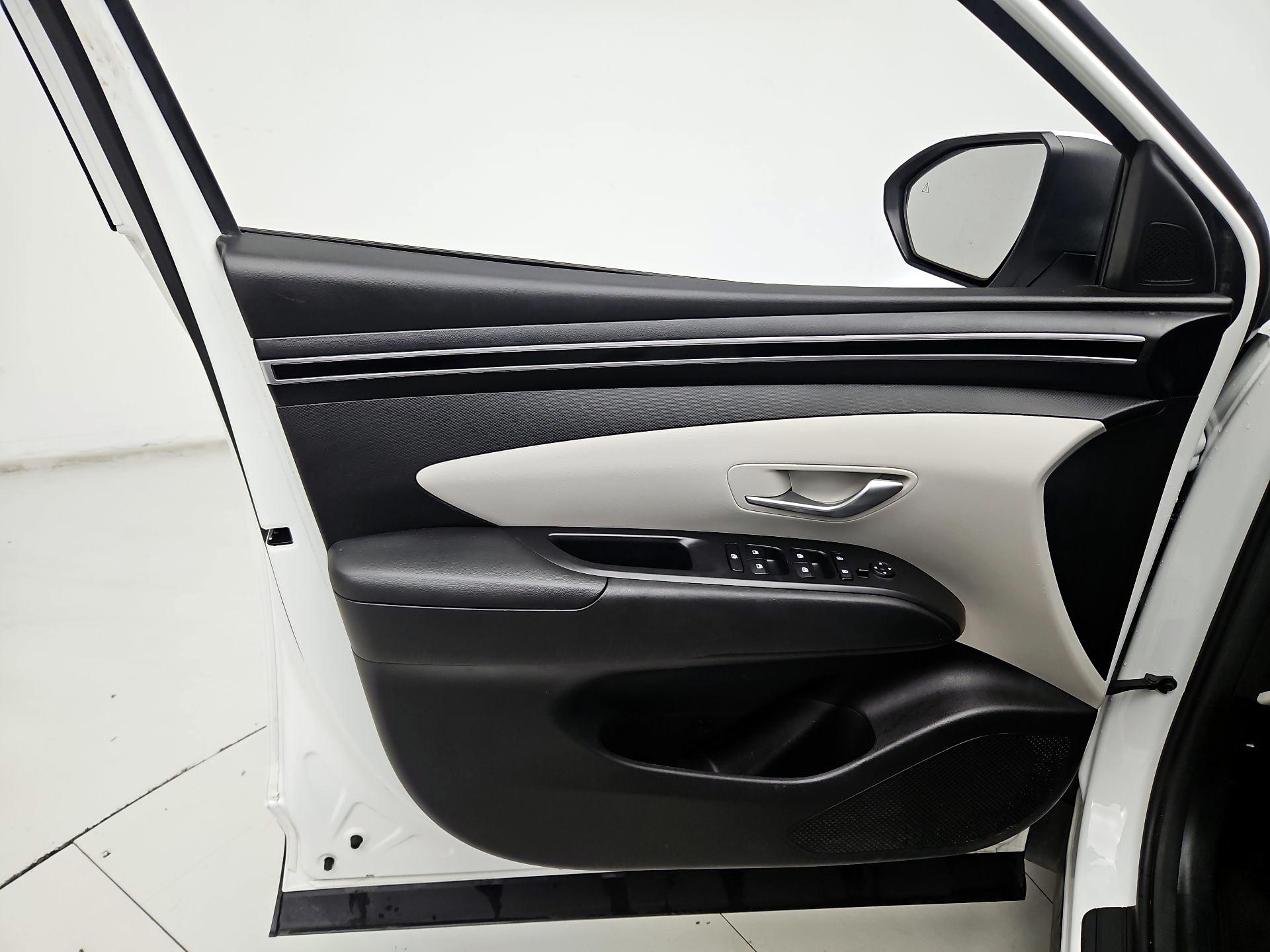 Thumbnail: 2024 Hyundai Tucson - 12