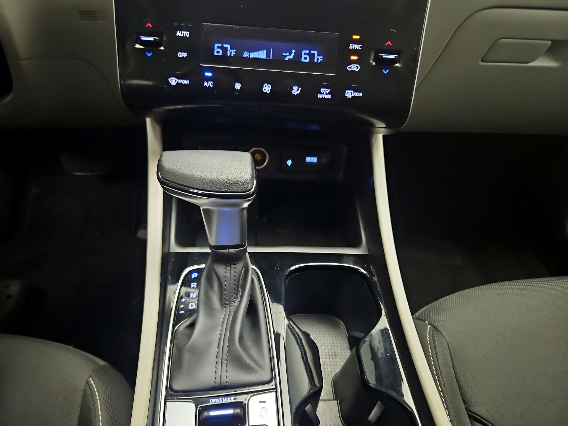 Thumbnail: 2024 Hyundai Tucson - 16