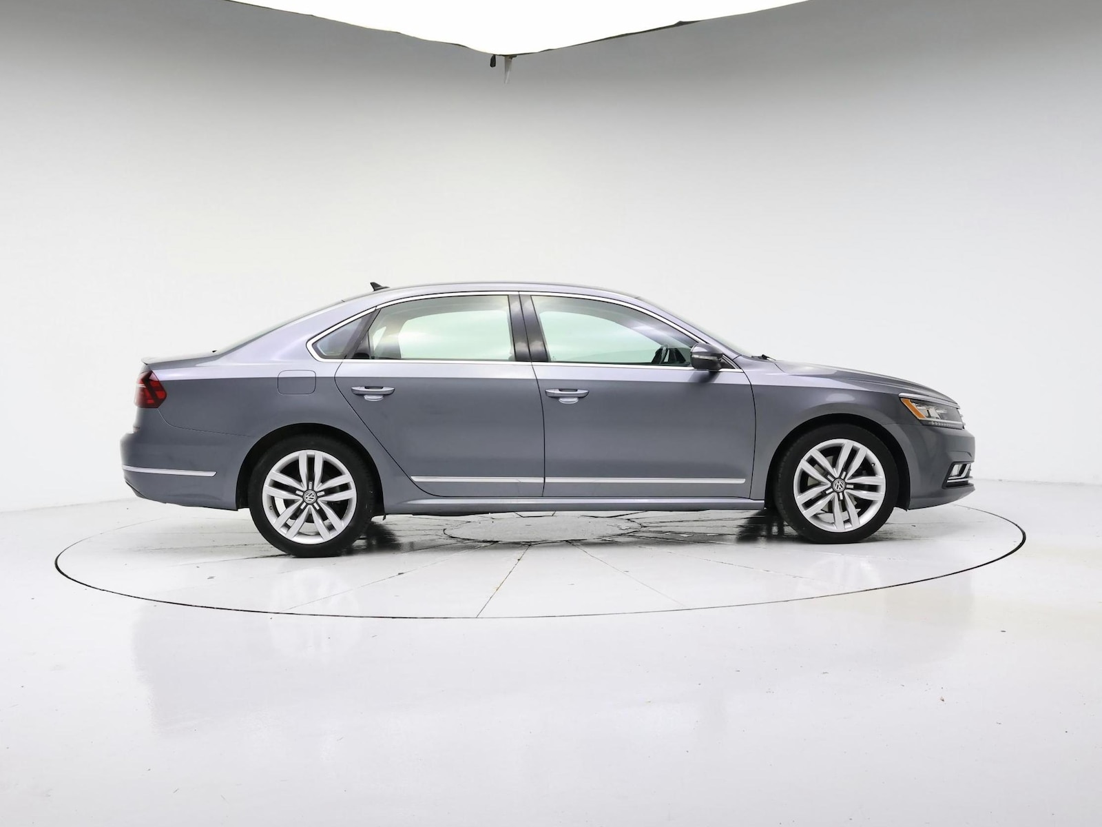2017 Volkswagen Passat SE - Photo 8