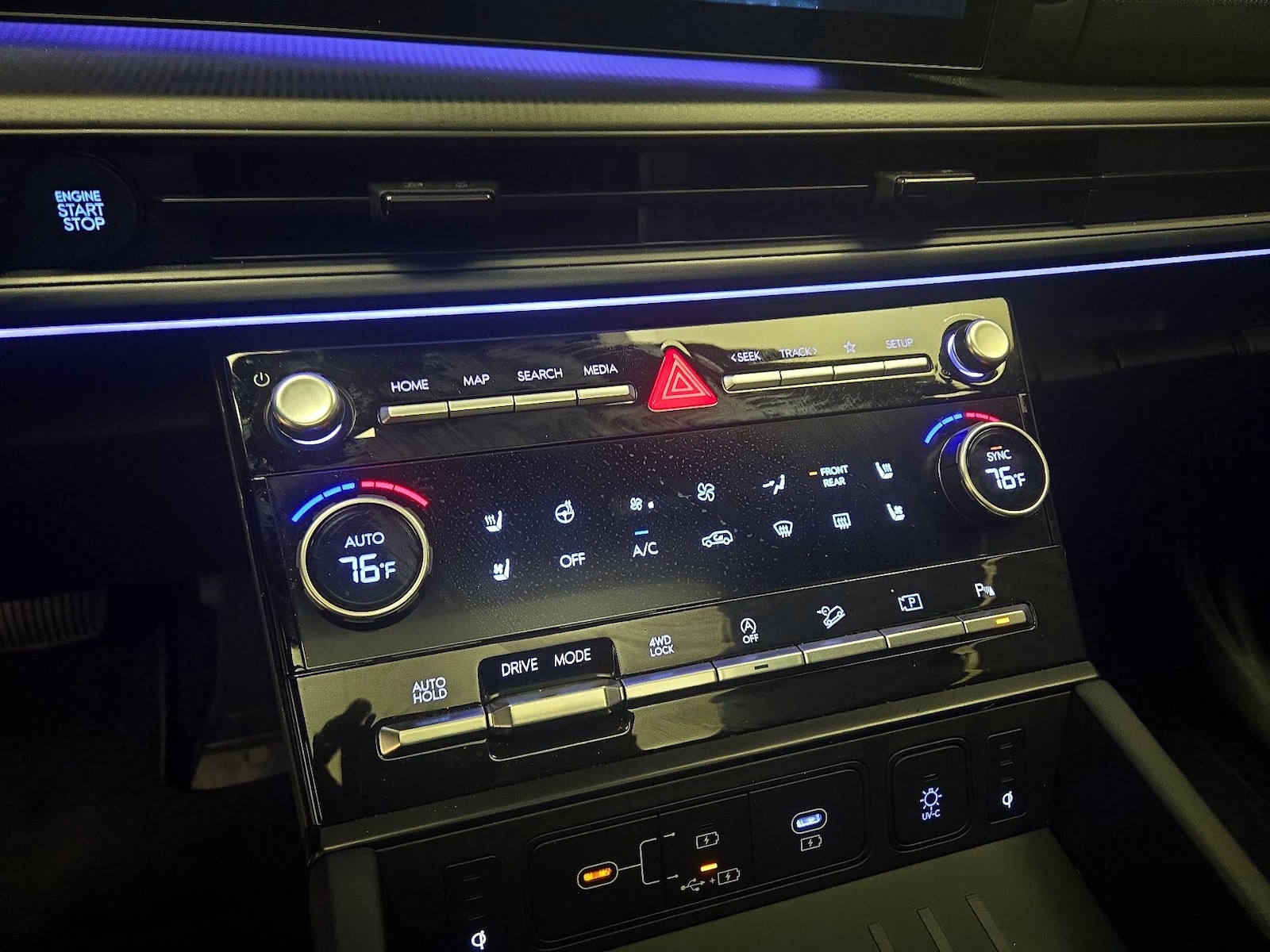 2024 Hyundai Santa Fe Calligraphy - Photo 18
