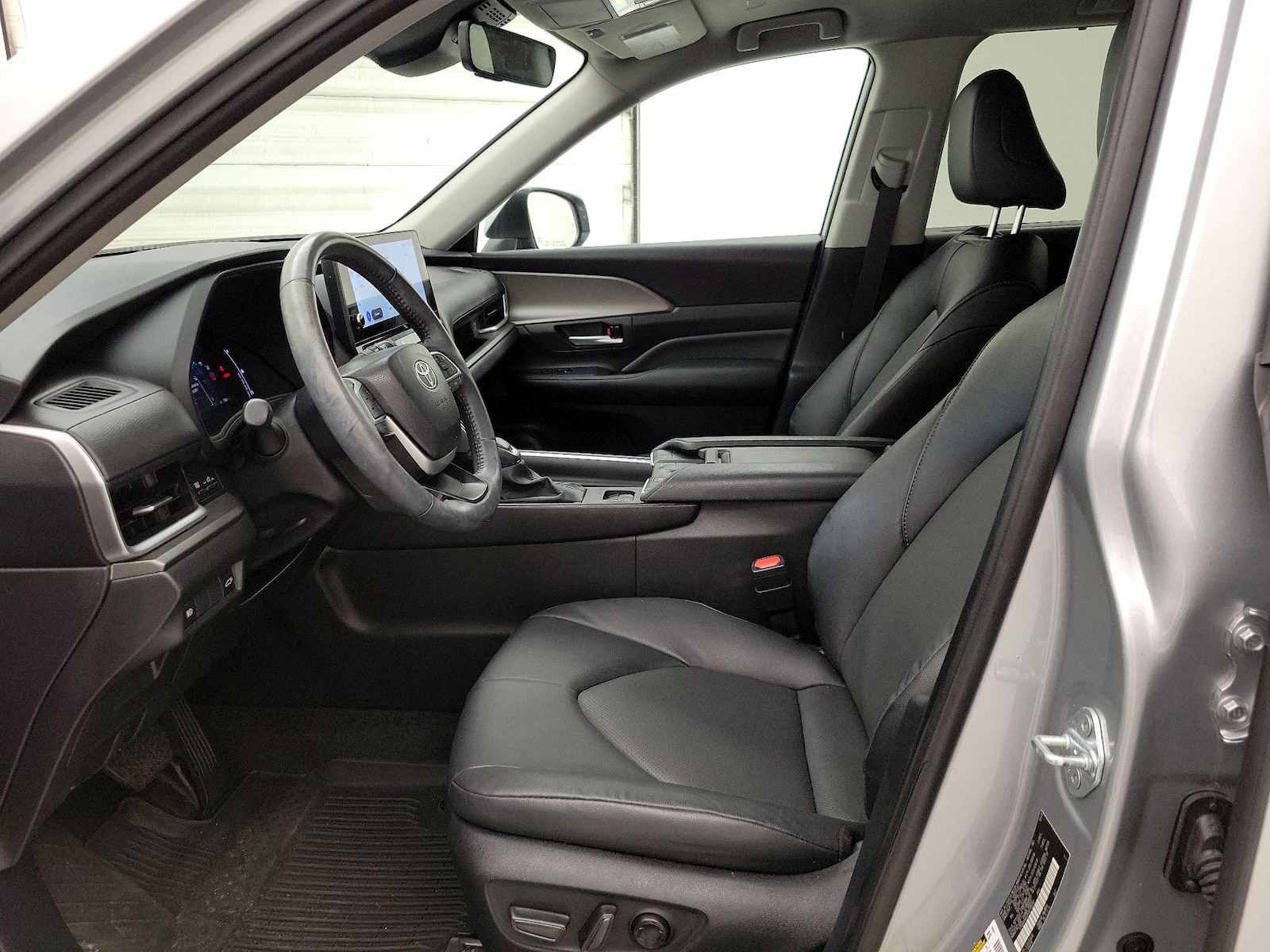2024 Toyota Grand Highlander XLE - Photo 12