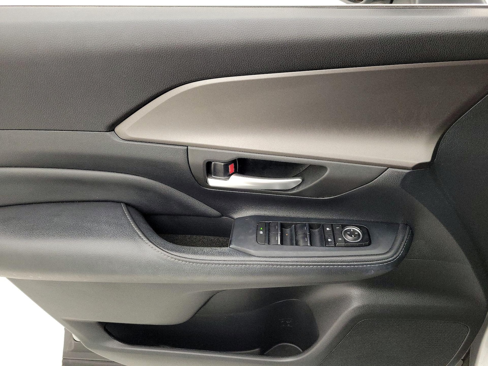 2024 Toyota Grand Highlander XLE - Photo 13
