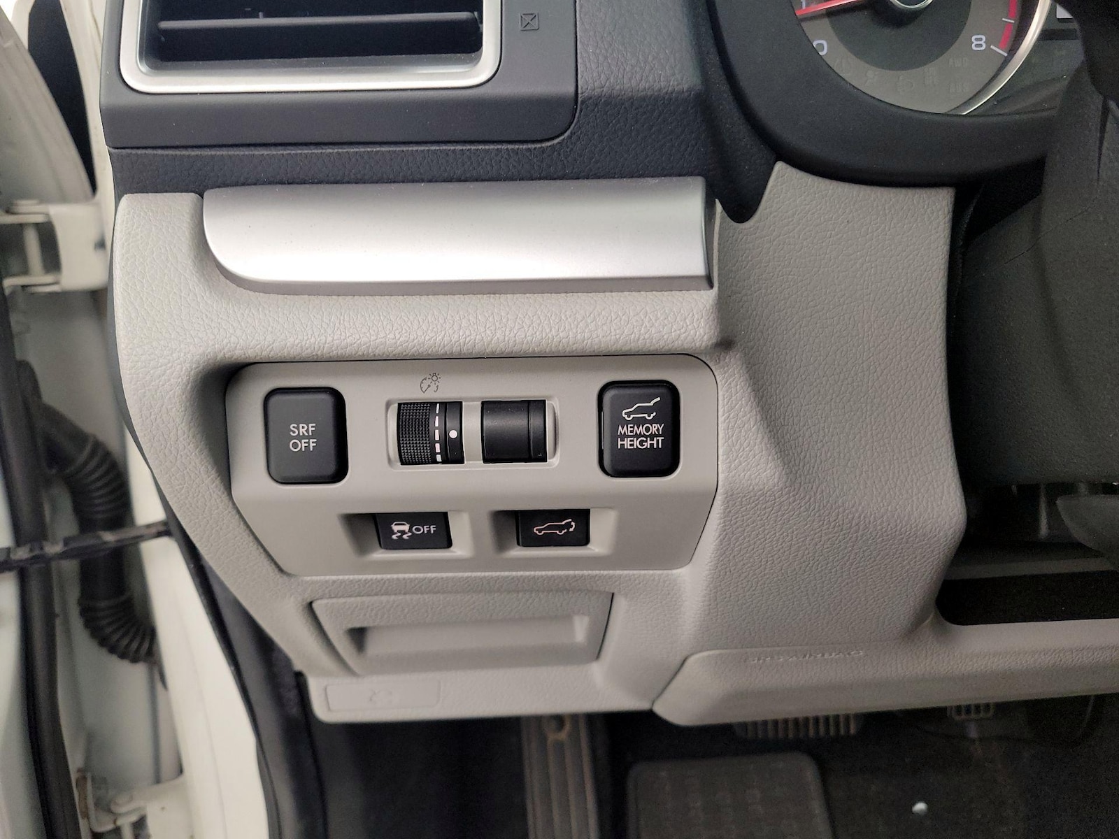 2016 Subaru Forester i Limited - Photo 14