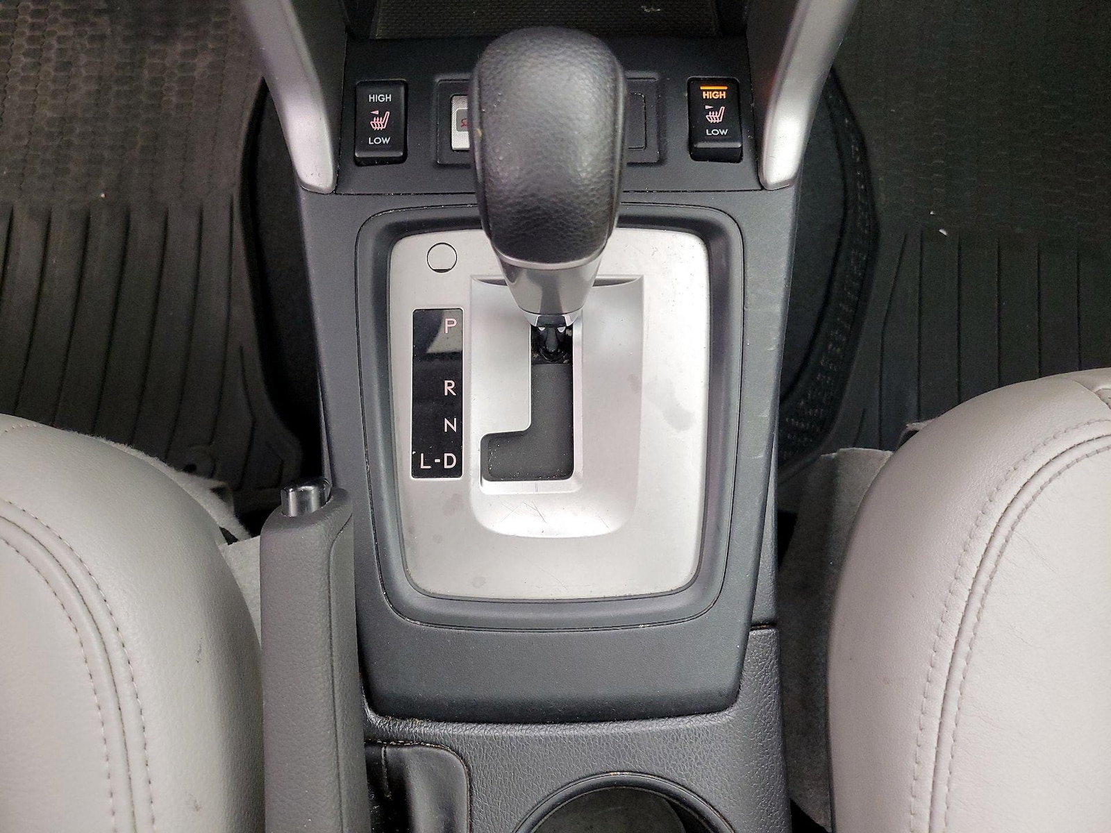 2016 Subaru Forester i Limited - Photo 19