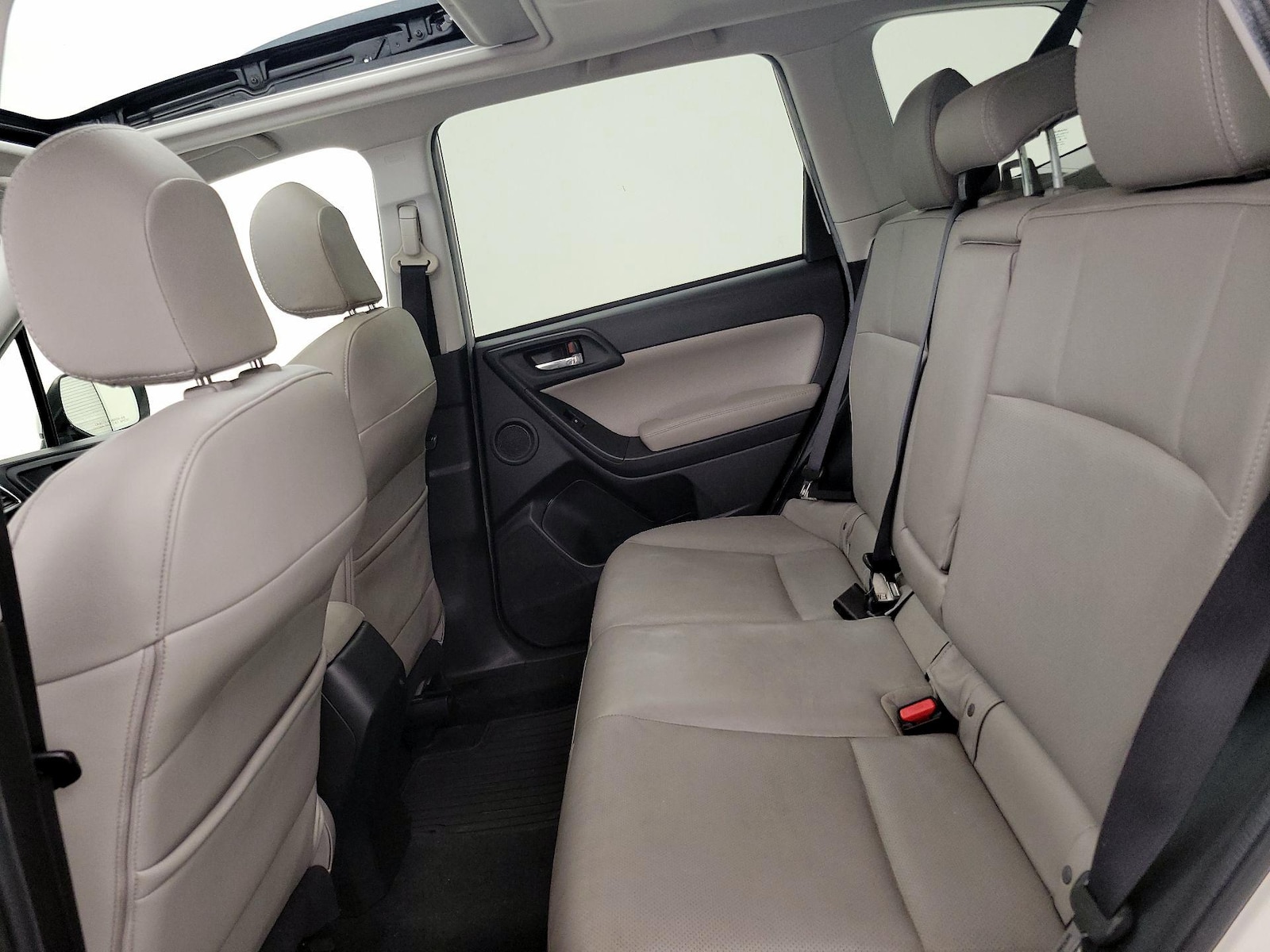 2016 Subaru Forester i Limited - Photo 22