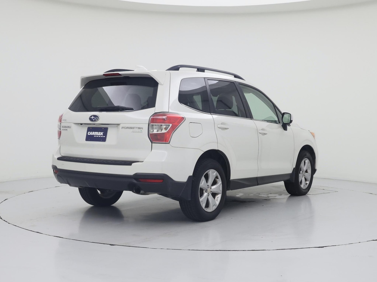 2016 Subaru Forester i Limited - Photo 9
