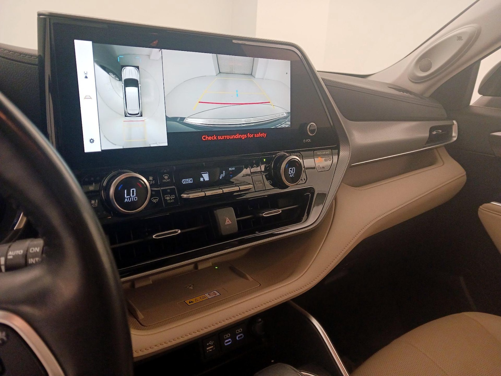 2023 Toyota Highlander Platinum - Photo 15