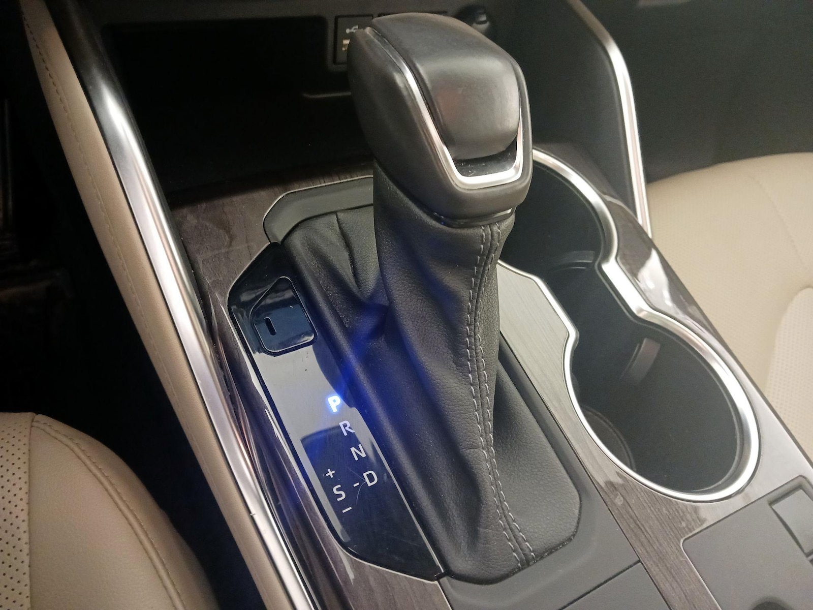 2023 Toyota Highlander Platinum - Photo 18