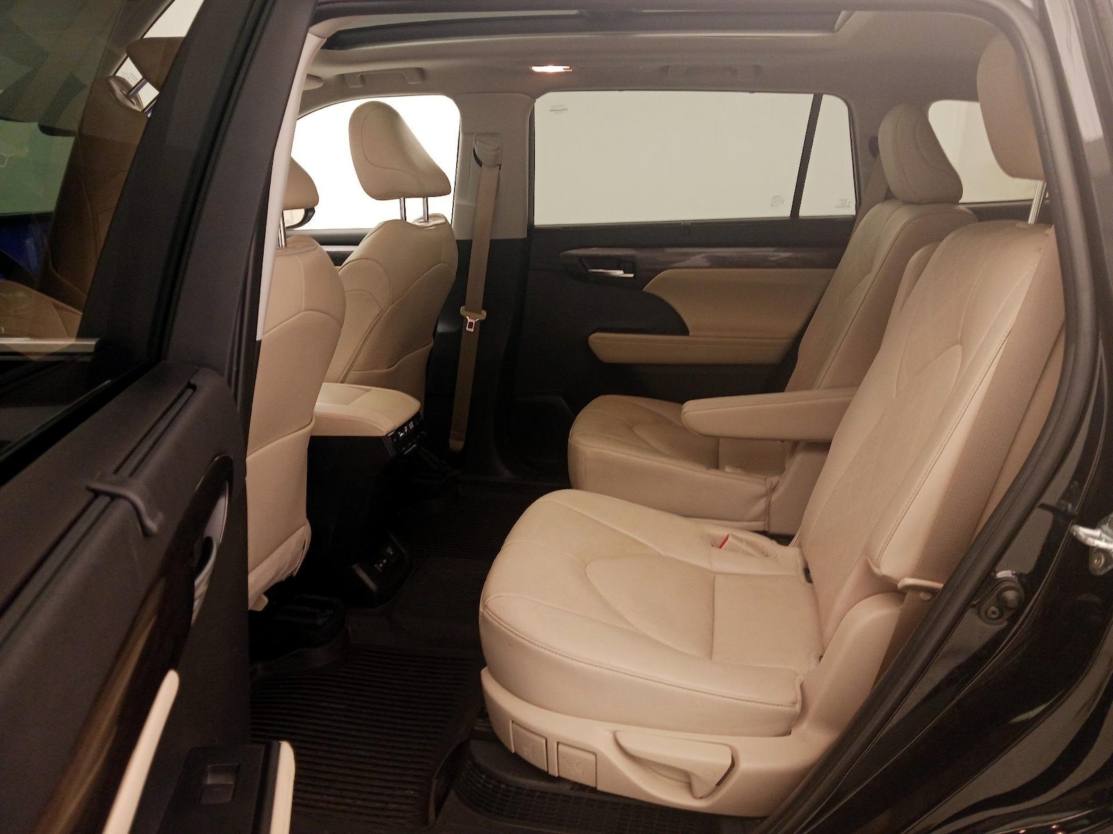 2023 Toyota Highlander Platinum - Photo 21