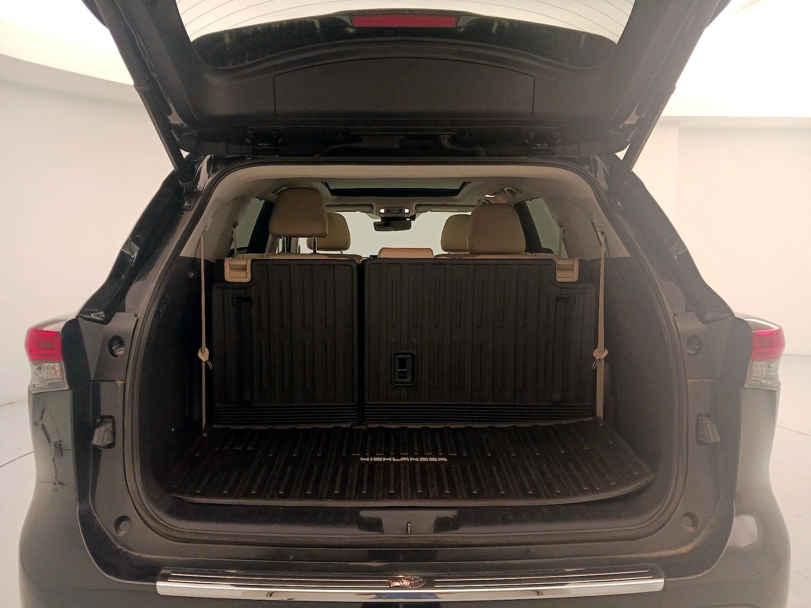 2023 Toyota Highlander Platinum - Photo 23