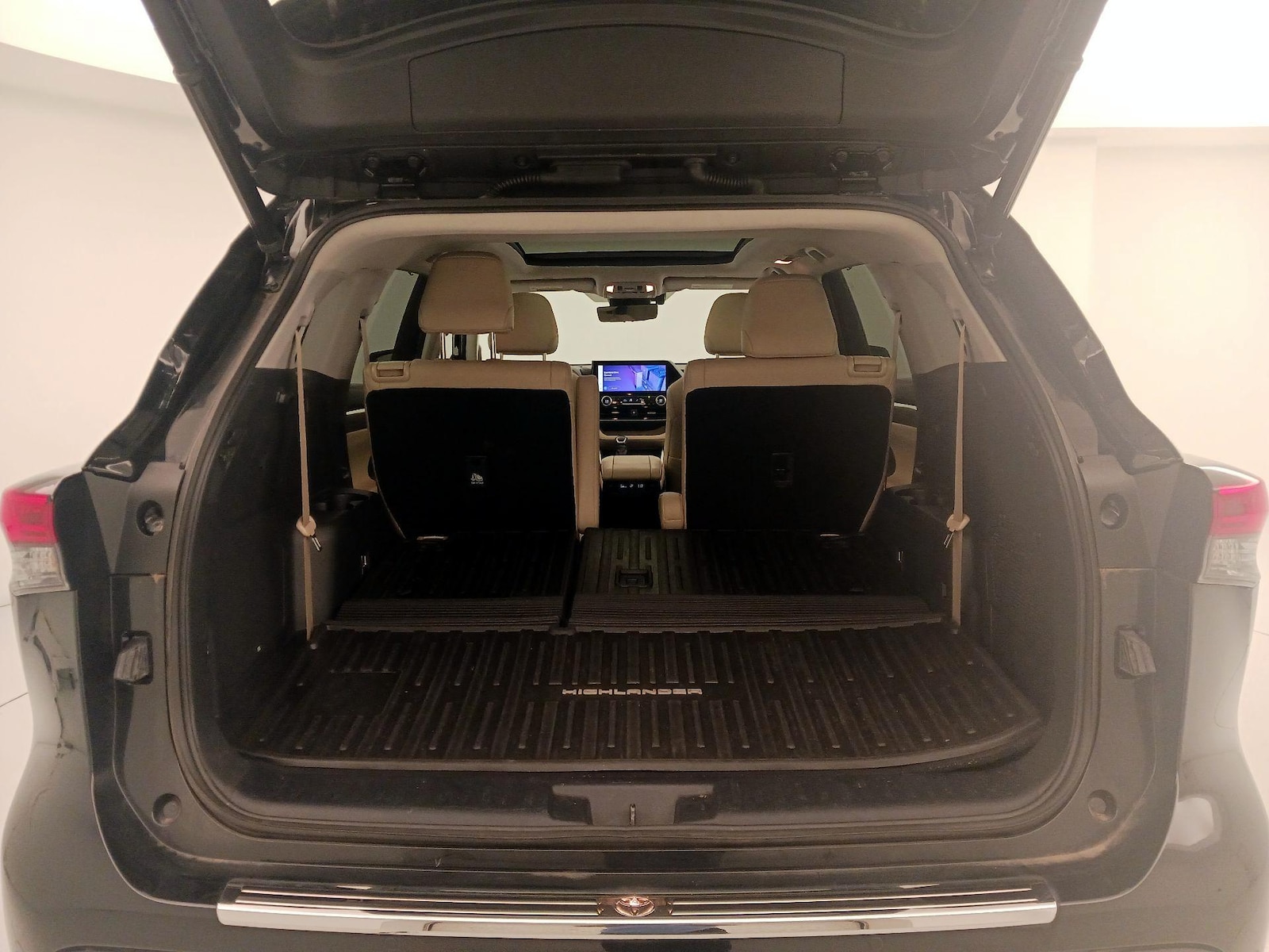 2023 Toyota Highlander Platinum - Photo 24