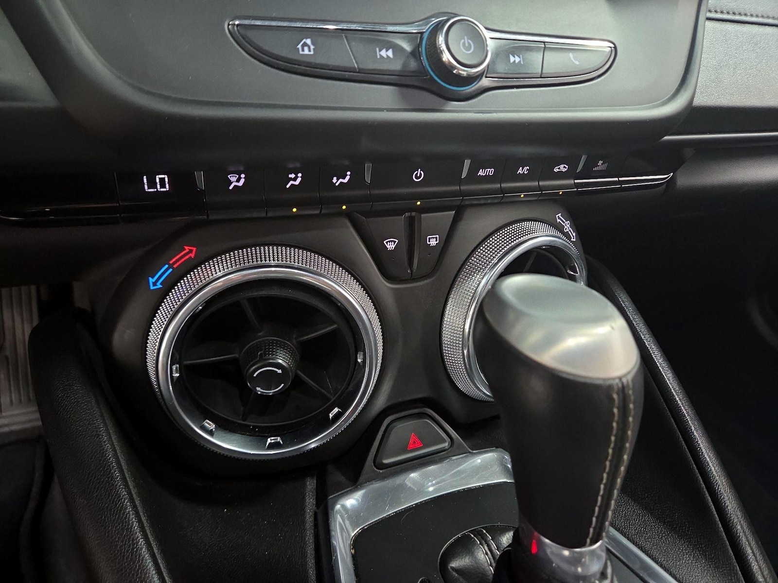 2017 Chevrolet Camaro 1LT - Photo 6