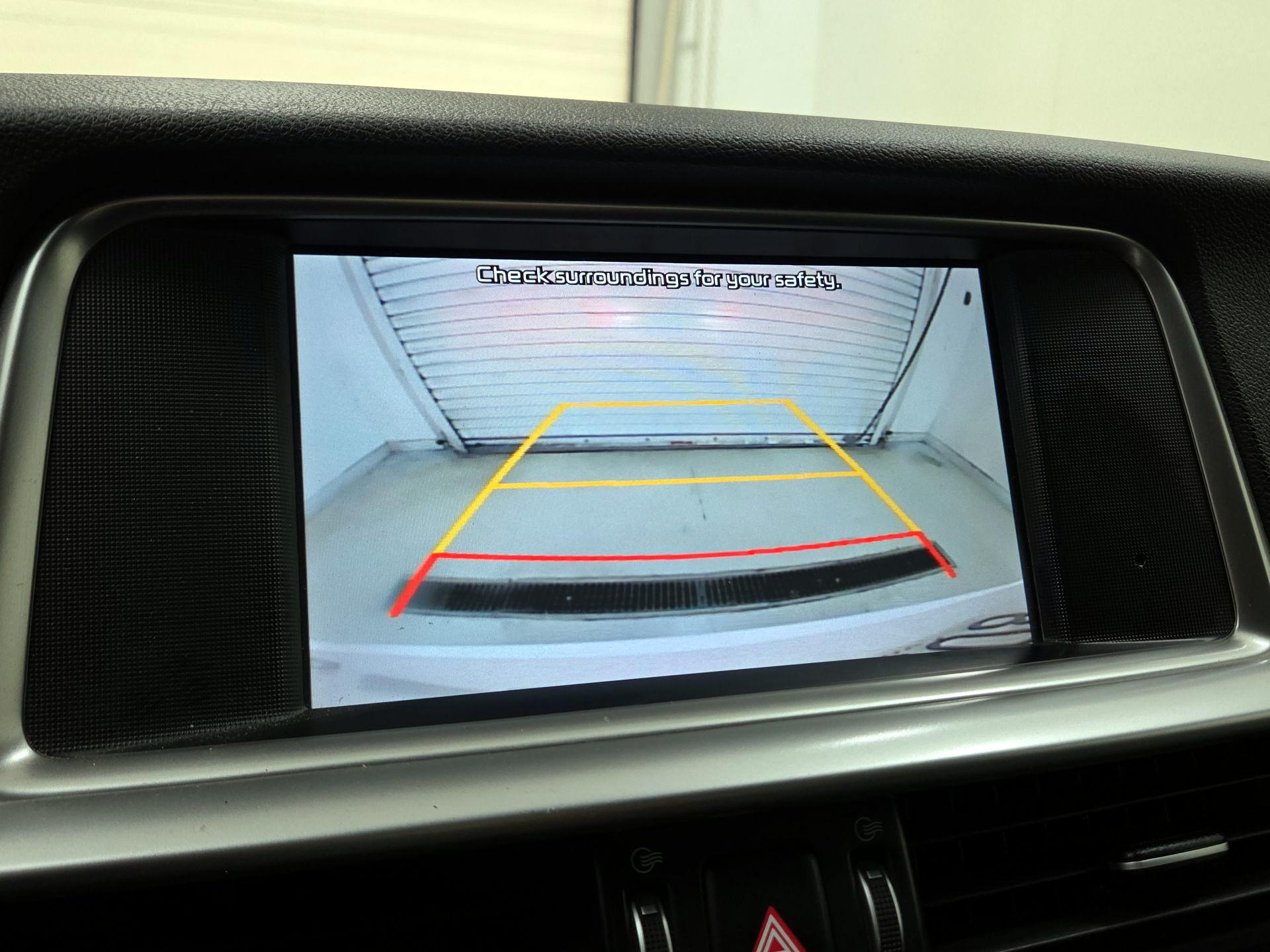 Thumbnail: 2019 Kia Optima - 14